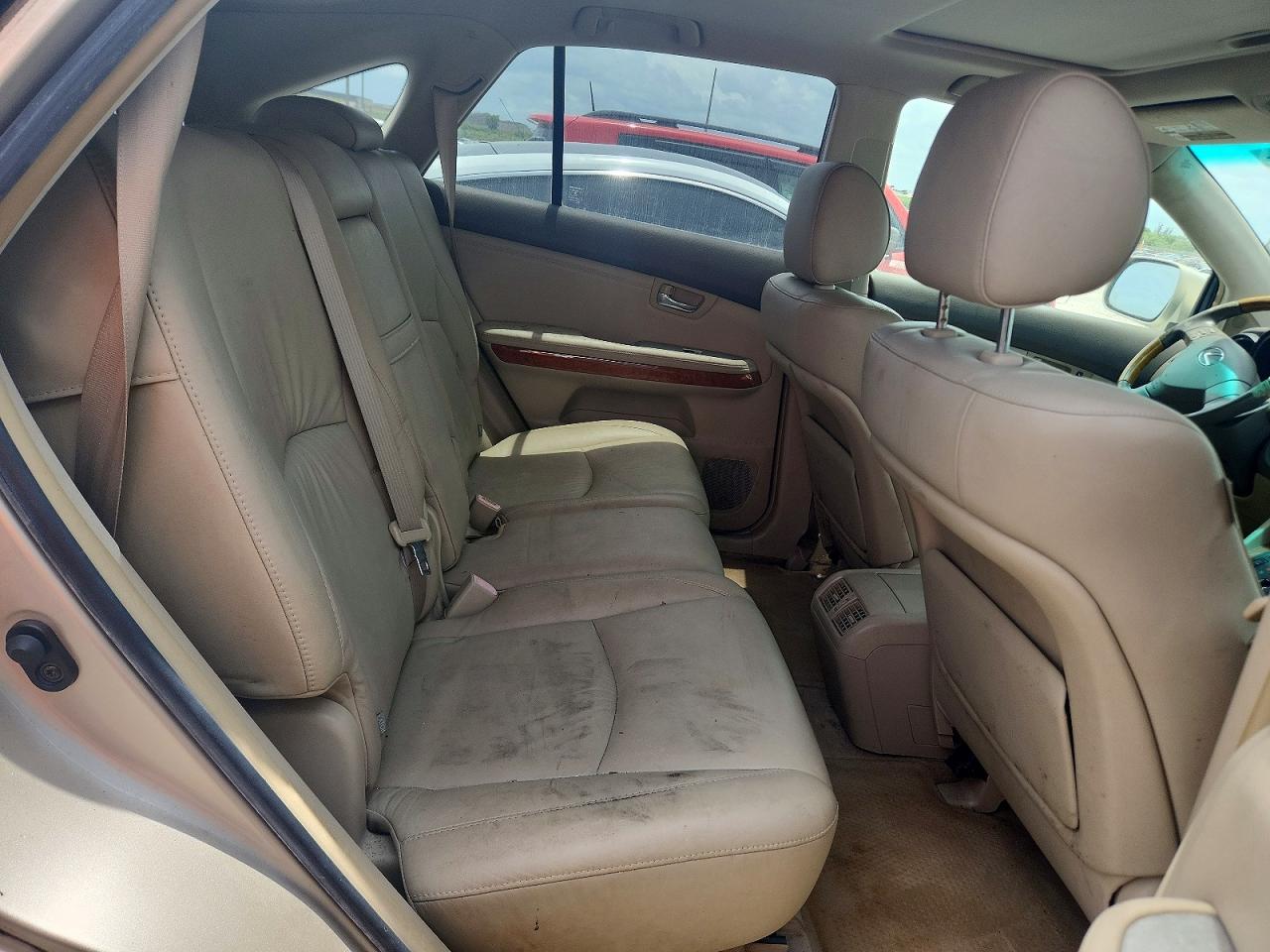 2004 Lexus Rx 330 Beige vin: JTJGA31U440016641