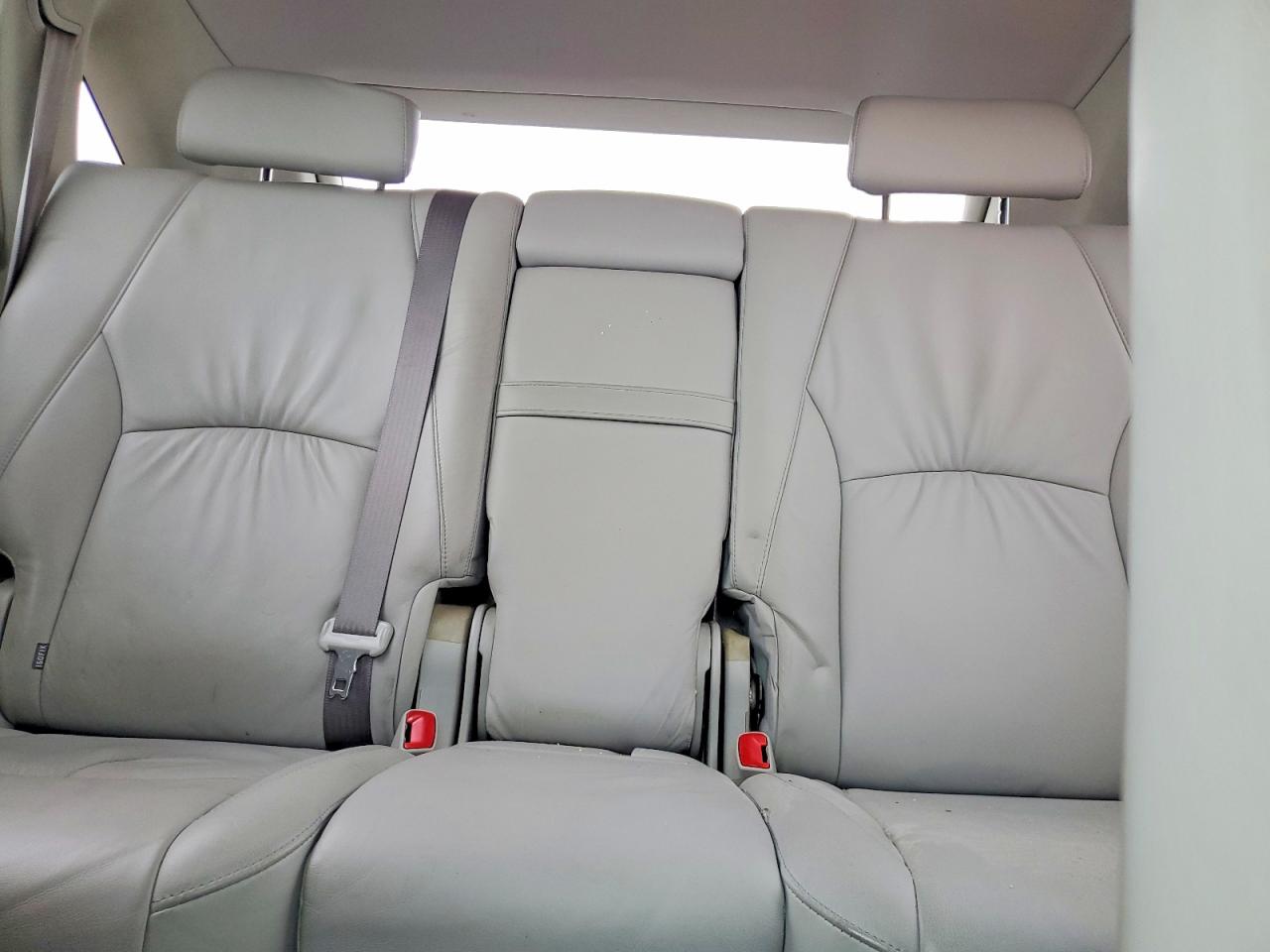 2004 Lexus Rx 330 Silver vin: JTJGA31U440027879
