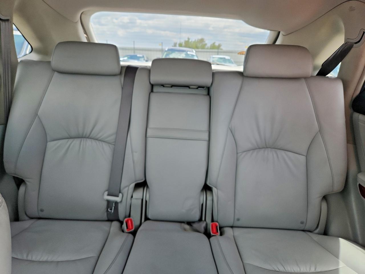 2005 Lexus Rx 330 Silver vin: JTJGA31U450045641