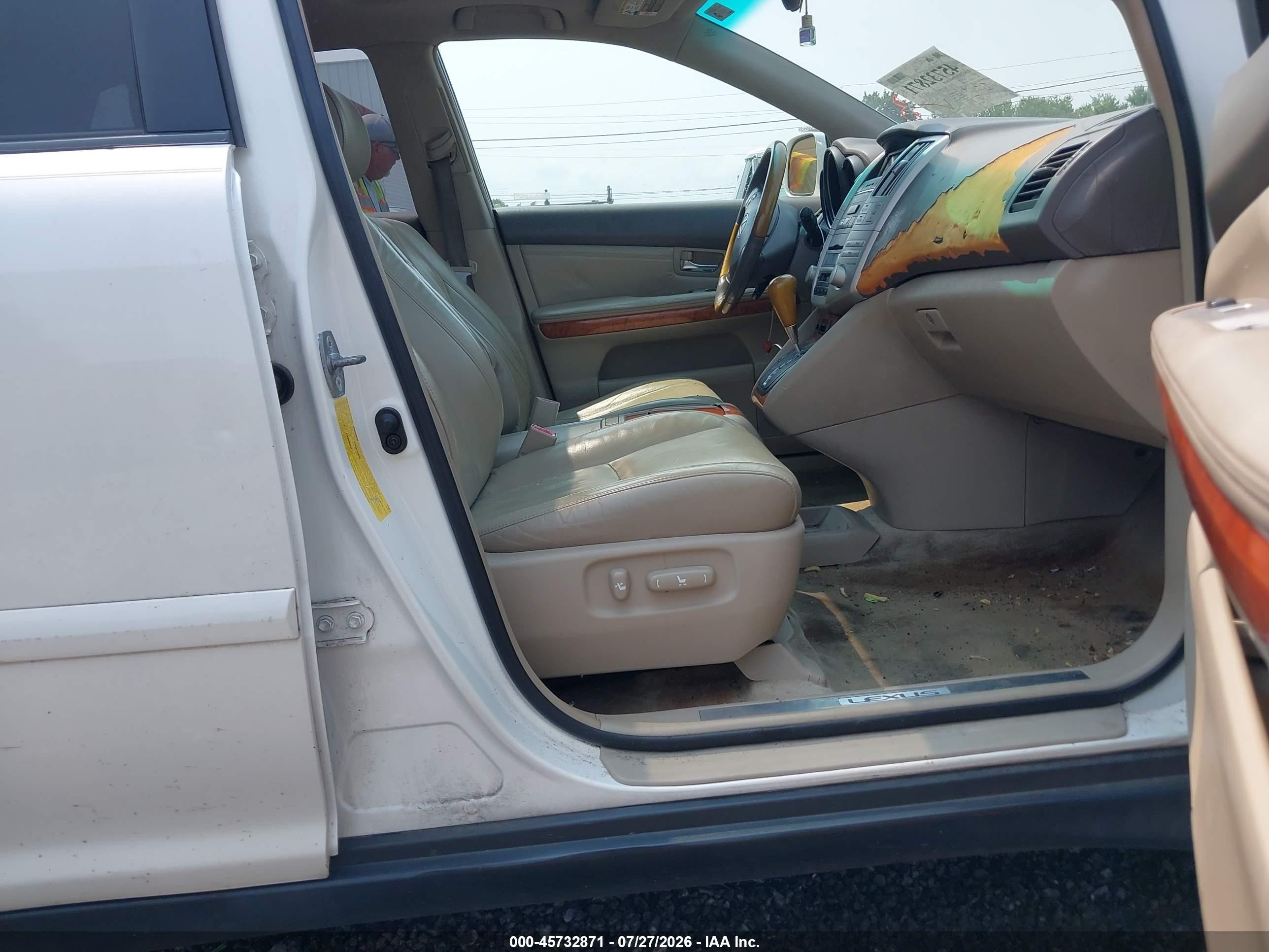 2005 Lexus Rx 330   Белый vin: JTJGA31U450051987