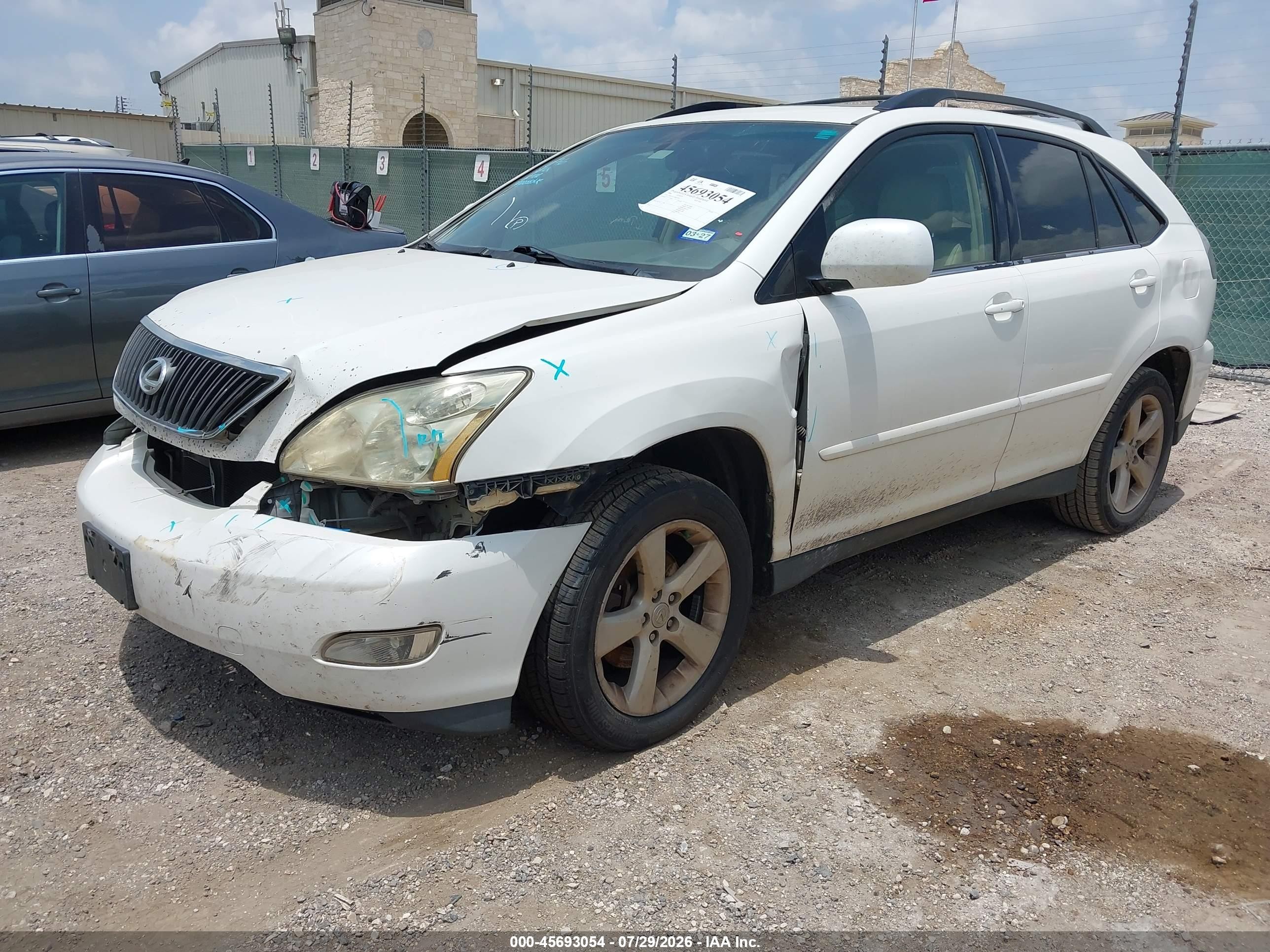 2004 Lexus Rx 330   White vin: JTJGA31U540023923