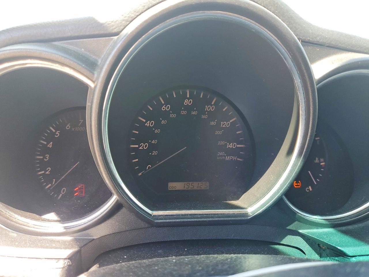 2005 Lexus Rx 330 Beige vin: JTJGA31U650046886
