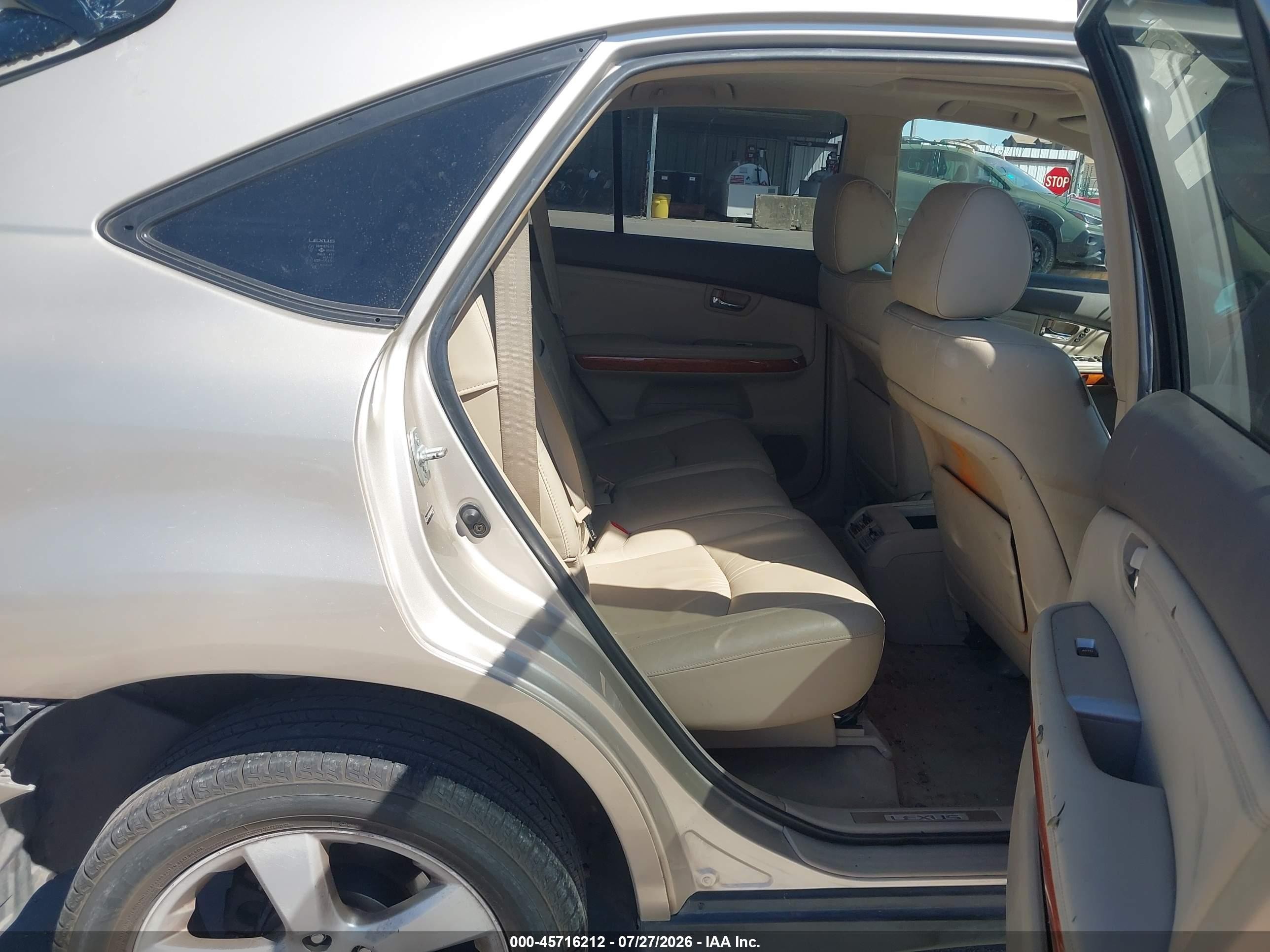 2004 Lexus Rx 330   Beige vin: JTJGA31U840024239