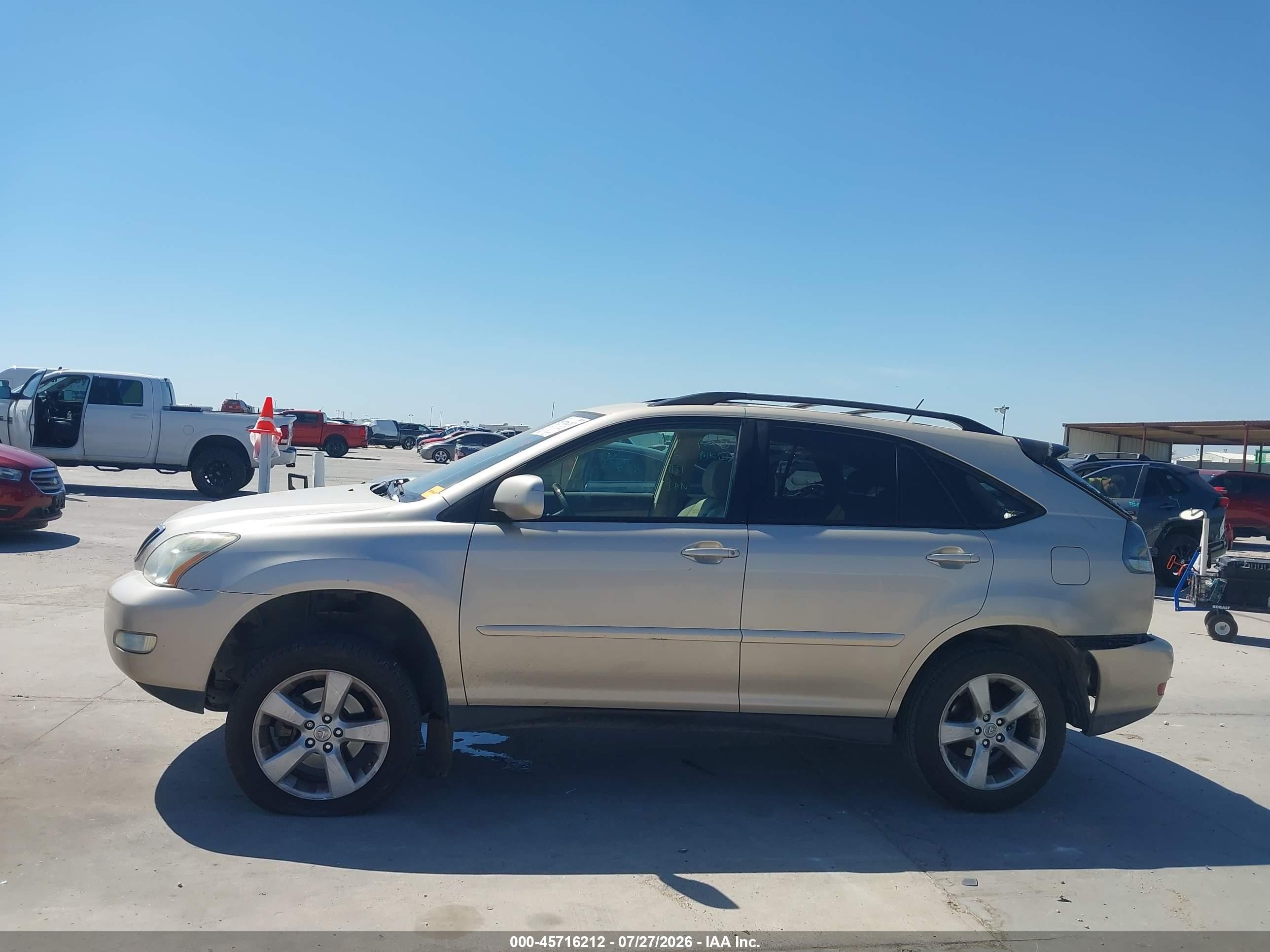 2004 Lexus Rx 330   Beige vin: JTJGA31U840024239
