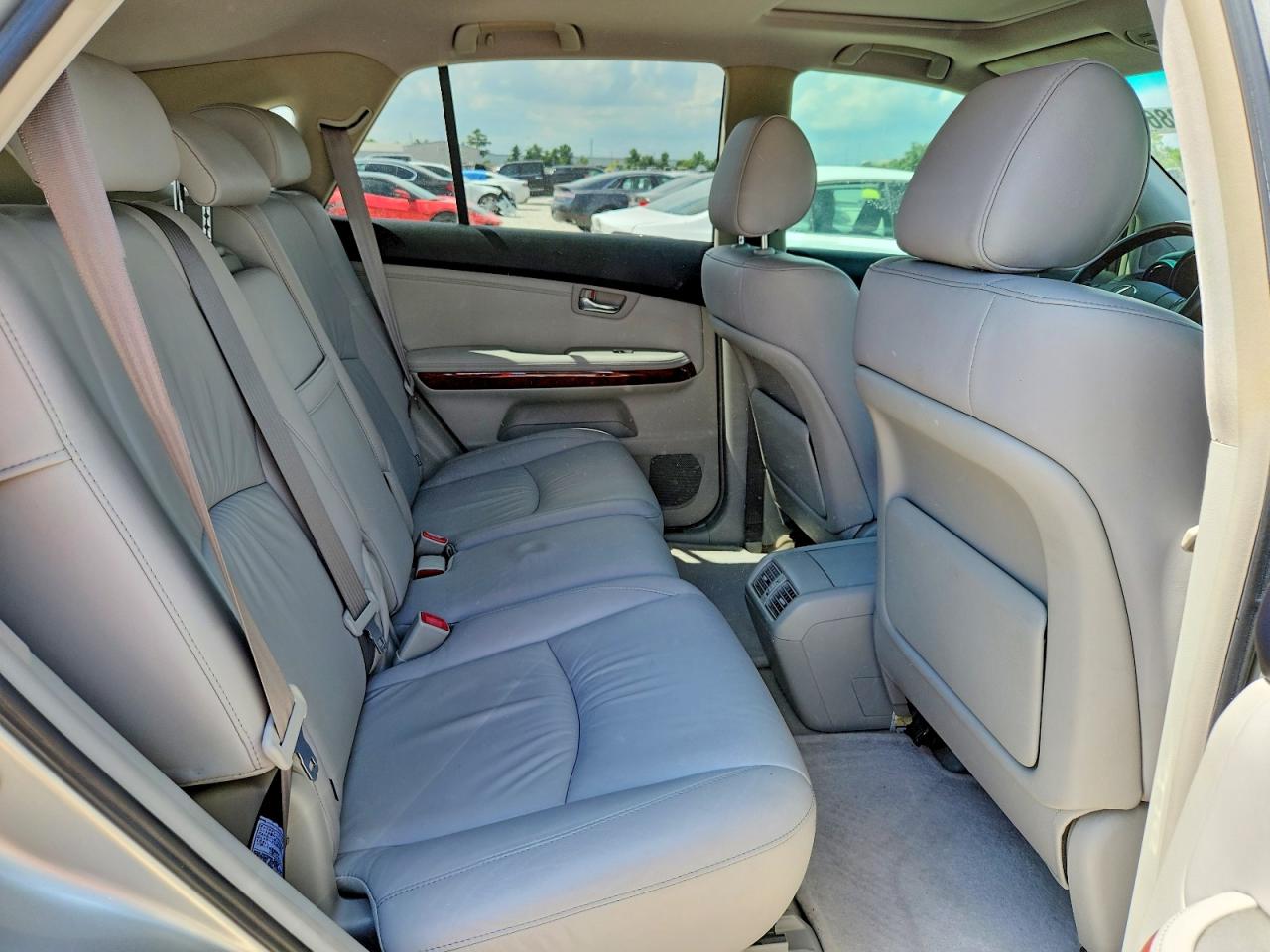 2004 Lexus Rx 330 Silver vin: JTJGA31U840042207