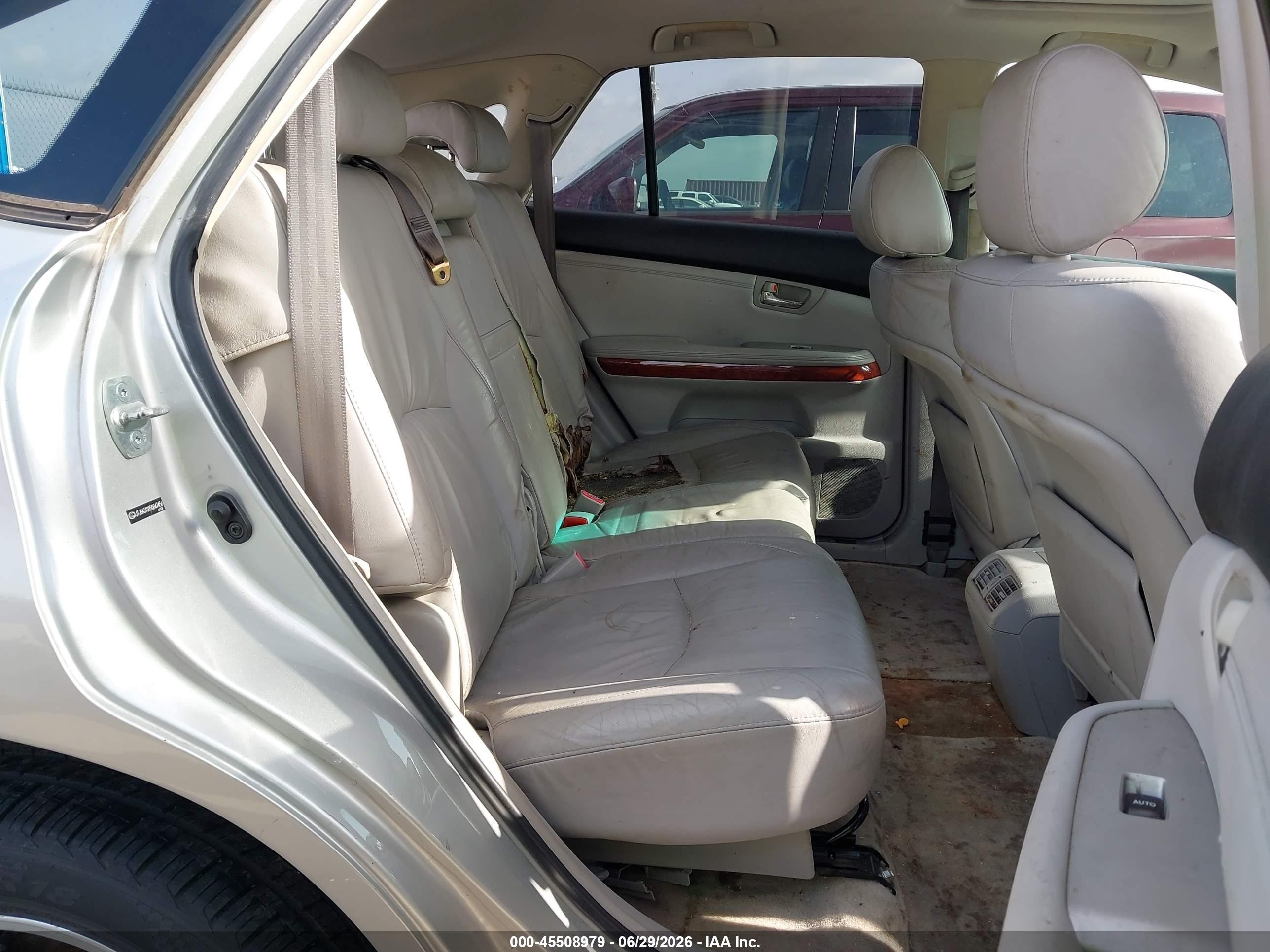 2005 Lexus Rx 330   Silver vin: JTJGA31U850047456