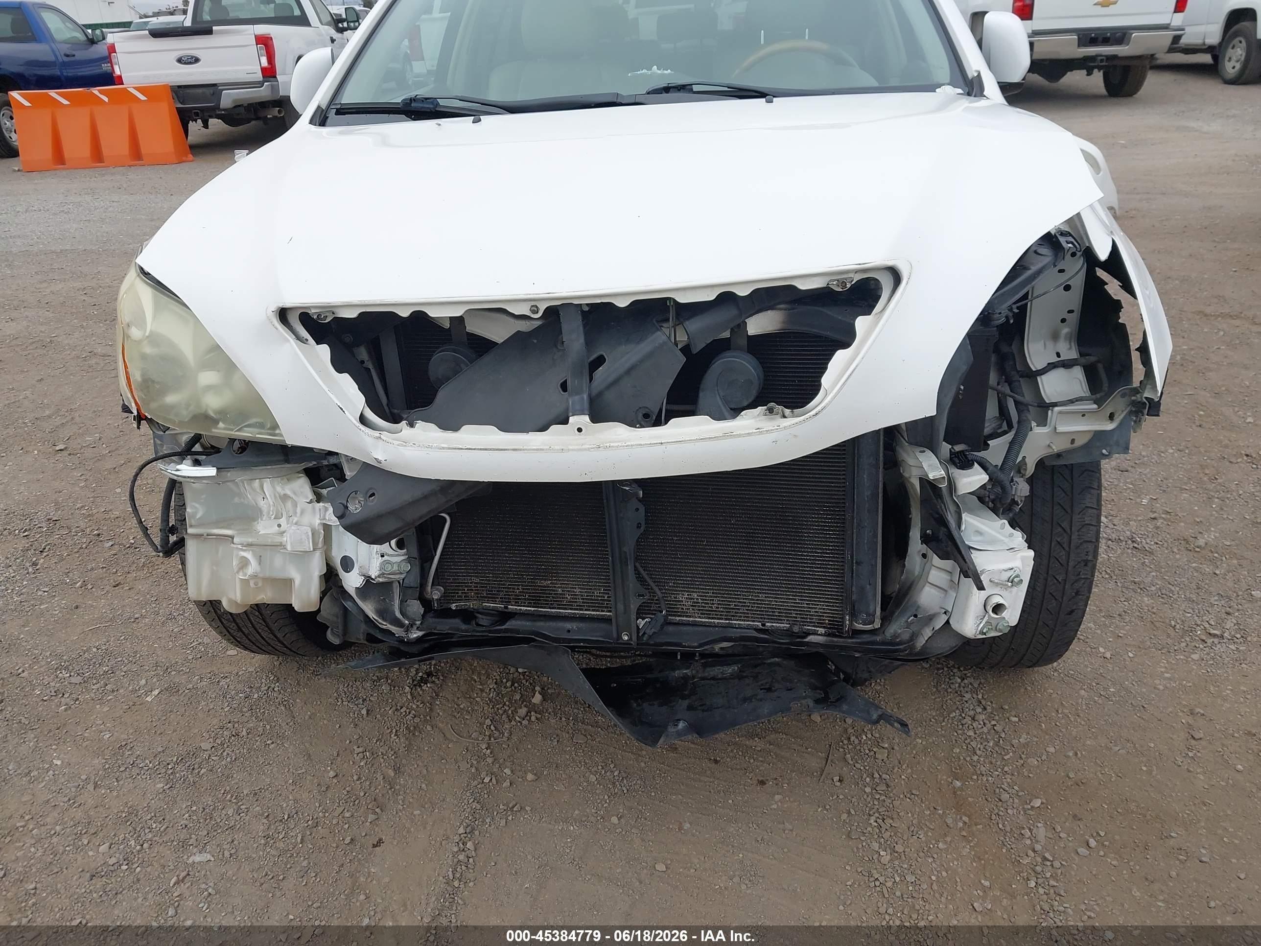 2005 Lexus Rx 330   White vin: JTJGA31U850057033