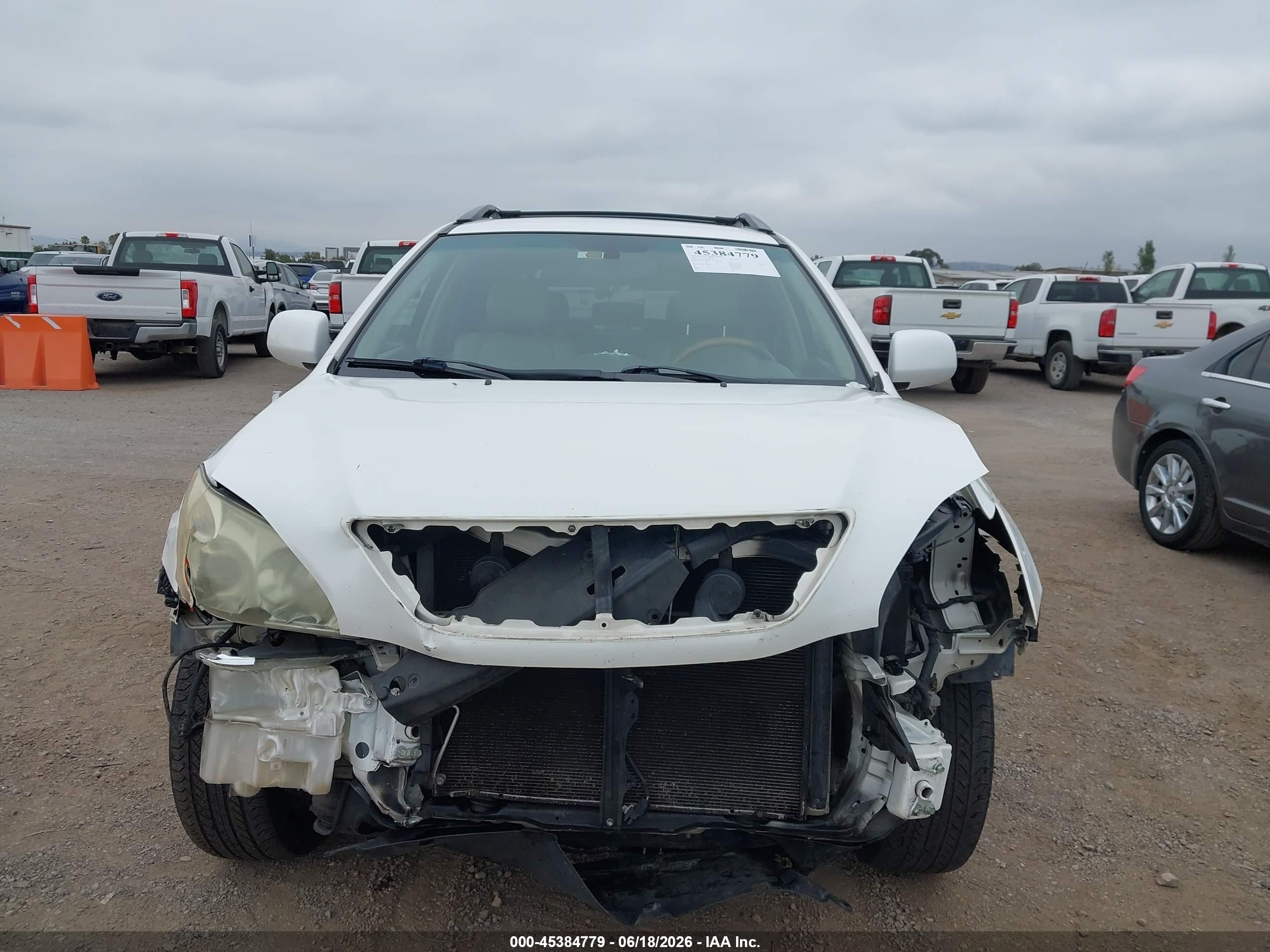 2005 Lexus Rx 330   White vin: JTJGA31U850057033