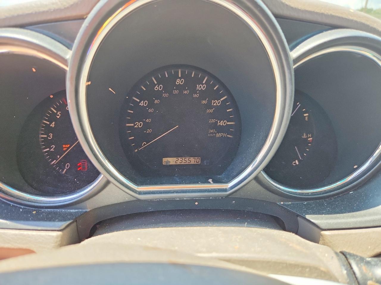 2005 Lexus Rx 330 Silver vin: JTJGA31U950044985