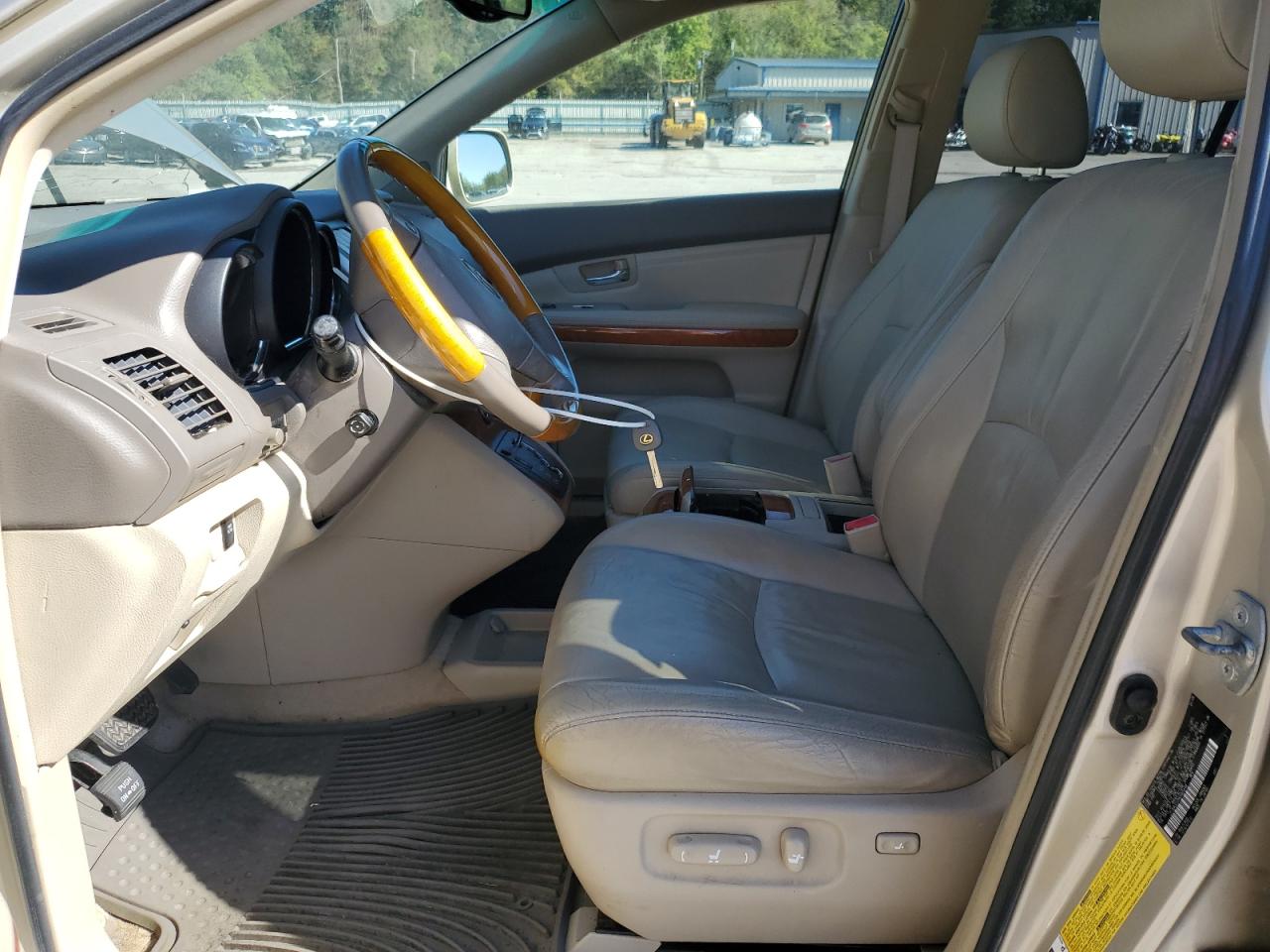 2006 Lexus Rx 330 Gold vin: JTJGA31U960065644