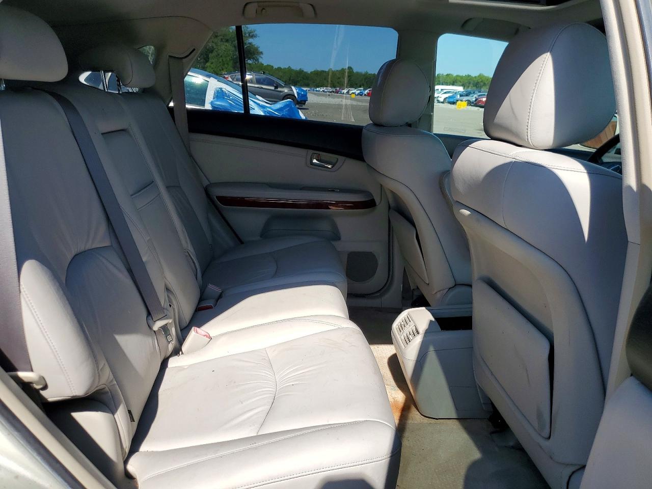 2004 Lexus Rx 330 Silver vin: JTJGA31UX40004476