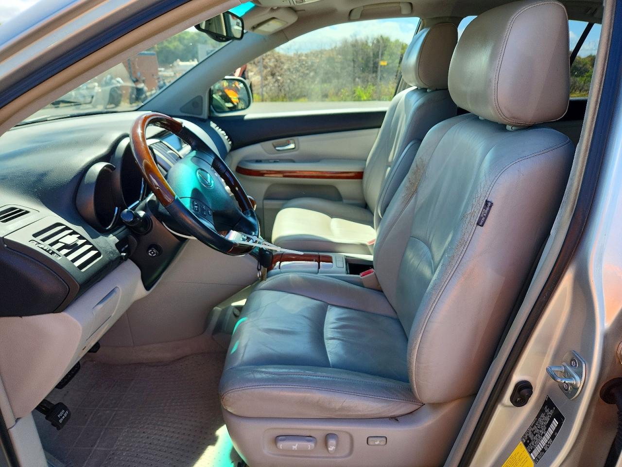 2005 Lexus Rx 330 Silver vin: JTJGA31UX50057583