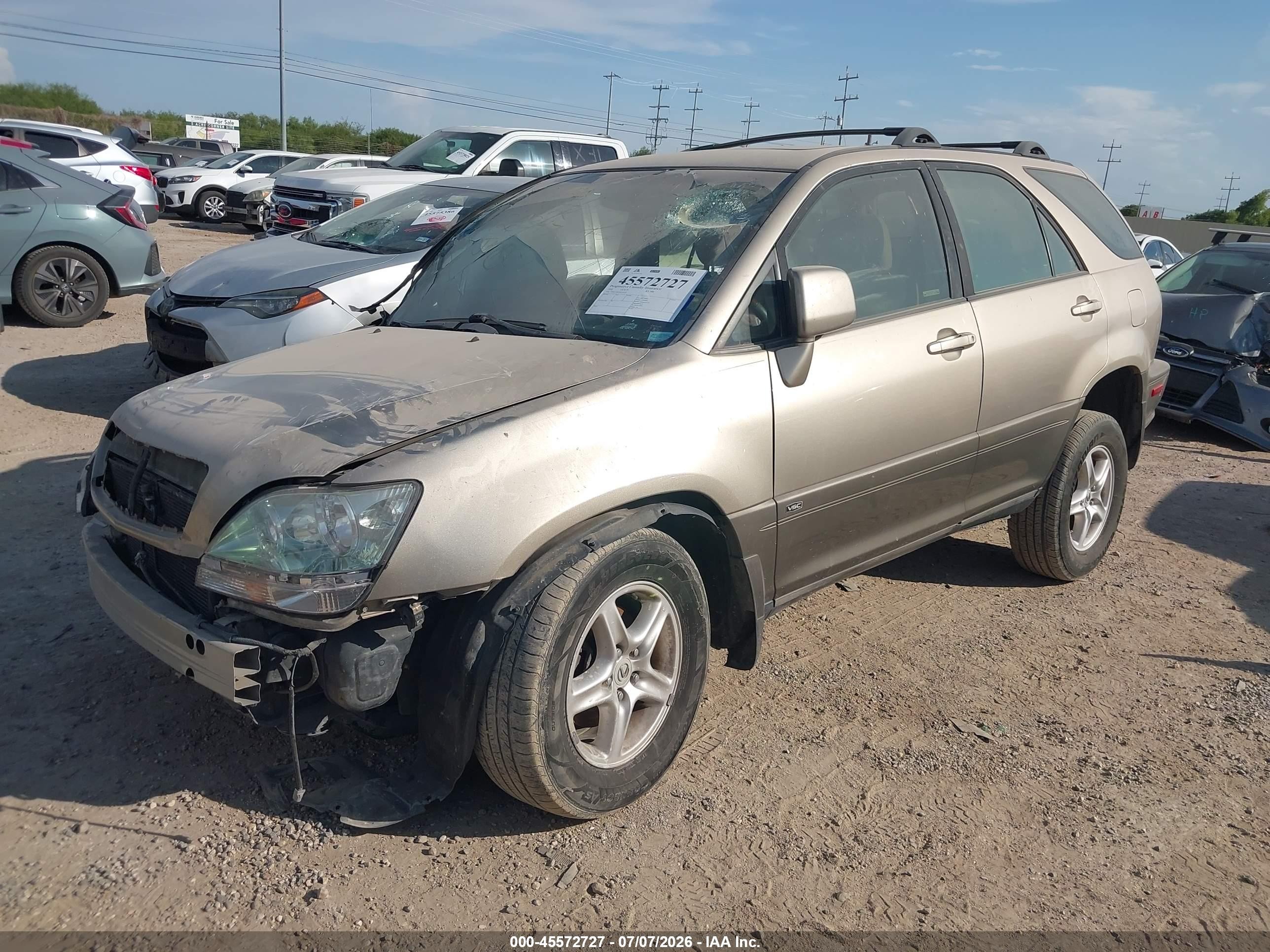 2002 Lexus Rx 300   Tan vin: JTJGF10U020126347