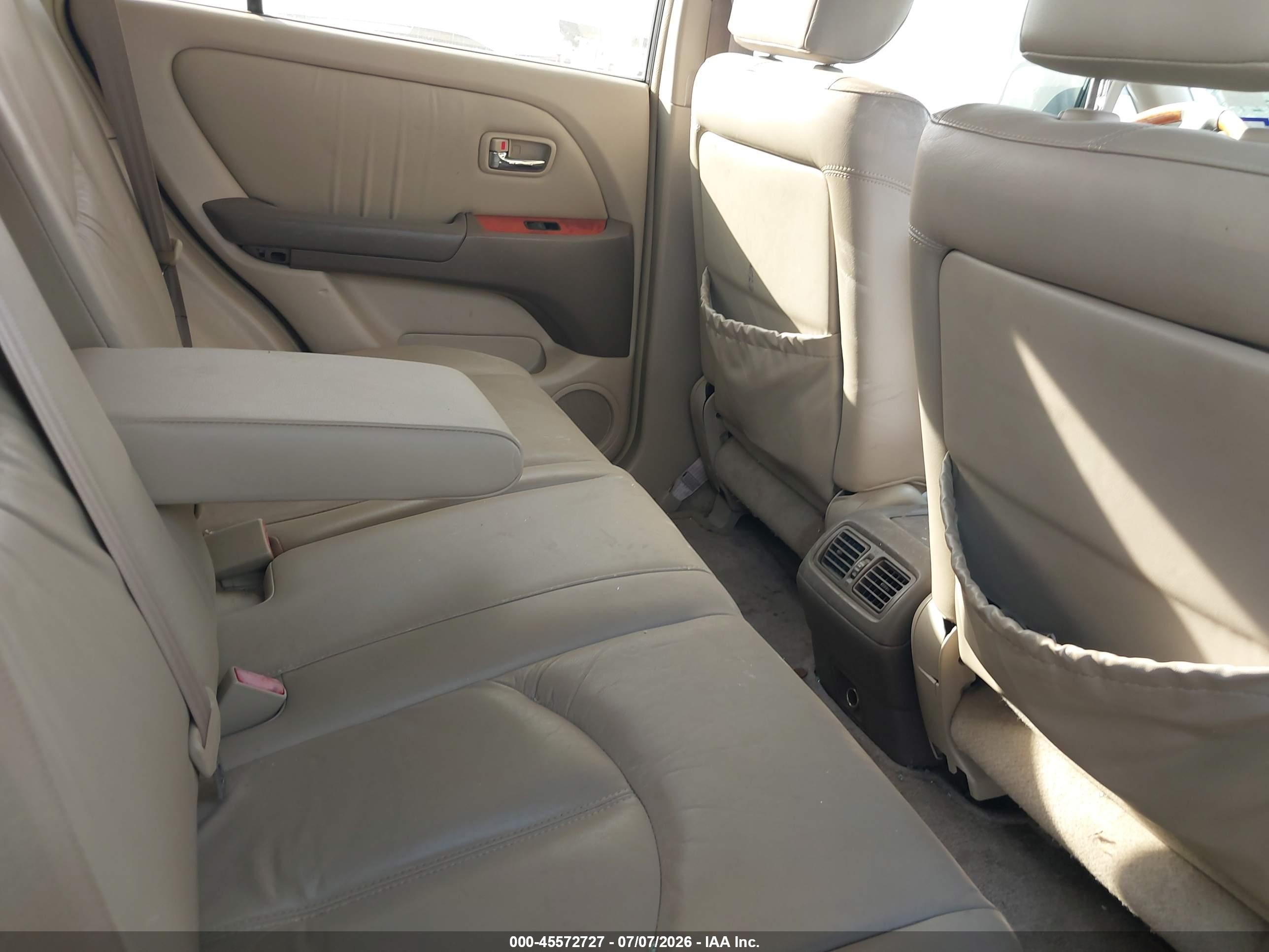 2002 Lexus Rx 300   Tan vin: JTJGF10U020126347