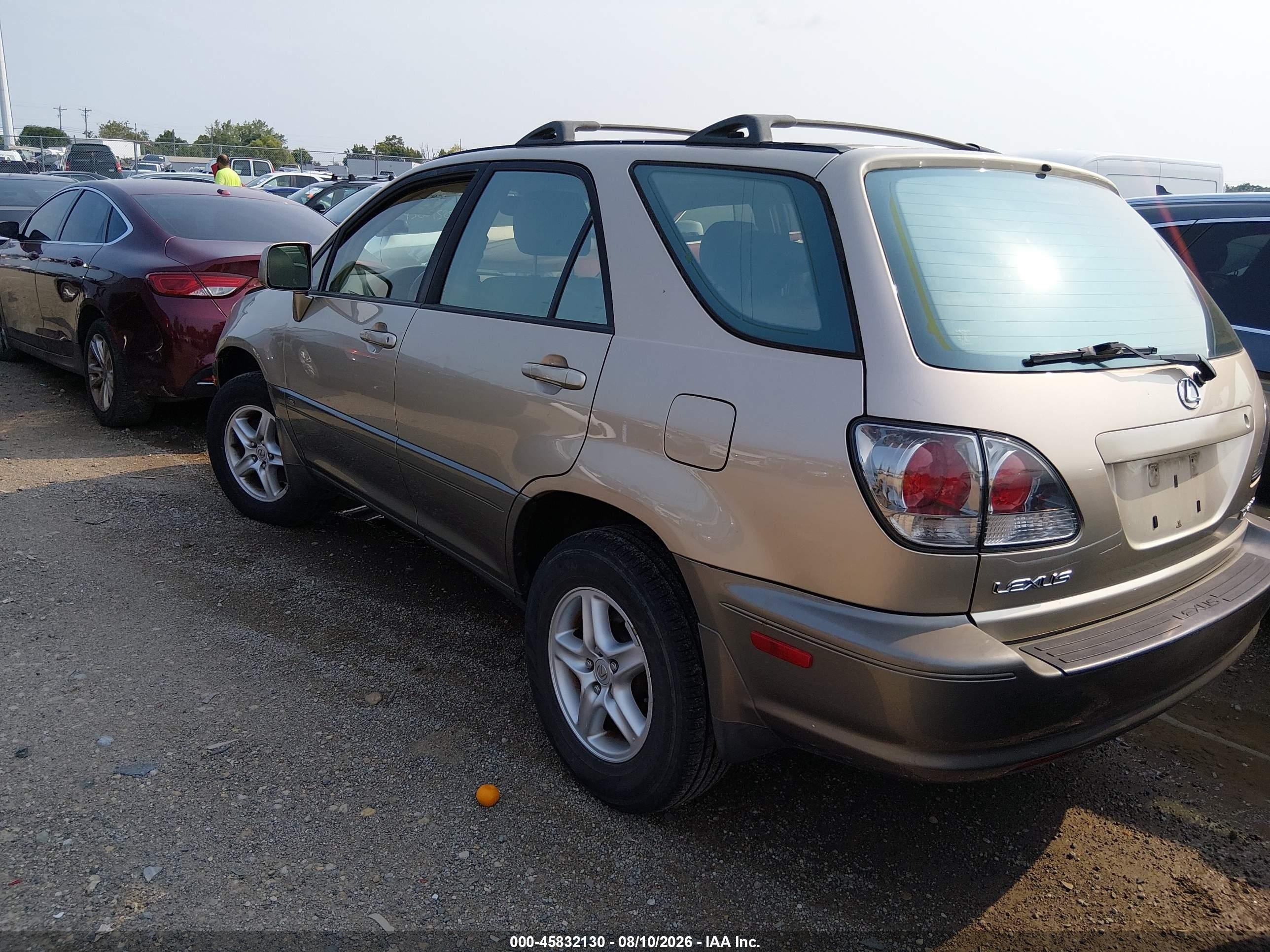 2003 Lexus Rx 300   Gold vin: JTJGF10U030156918