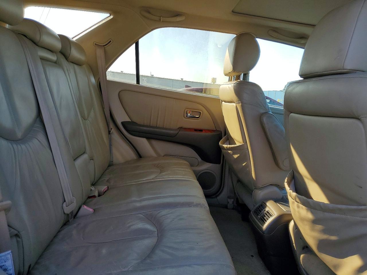2001 Lexus Rx 300 Base Gold vin: JTJGF10U110103402