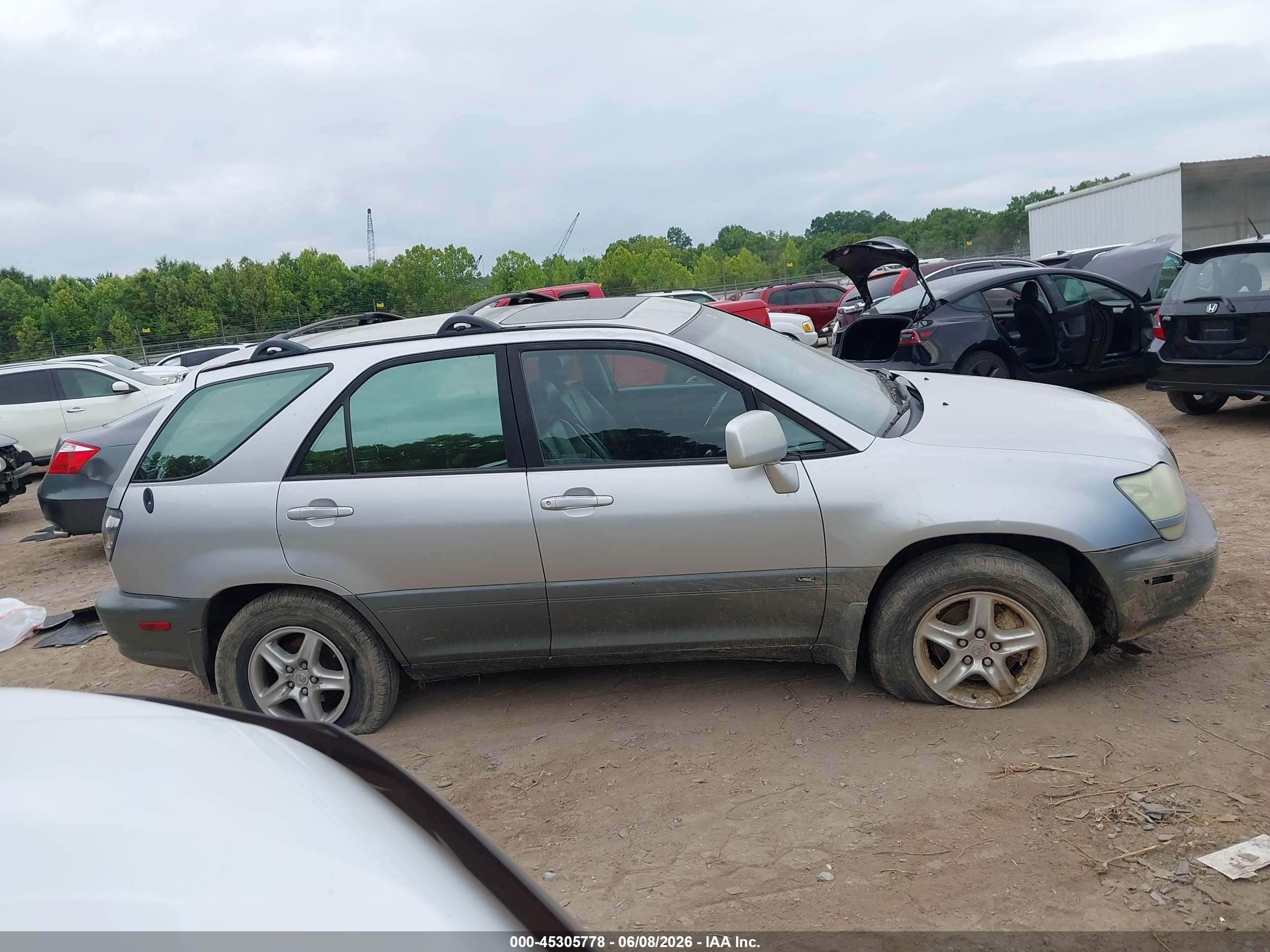 2003 Lexus Rx 300   Silver vin: JTJGF10U130150190