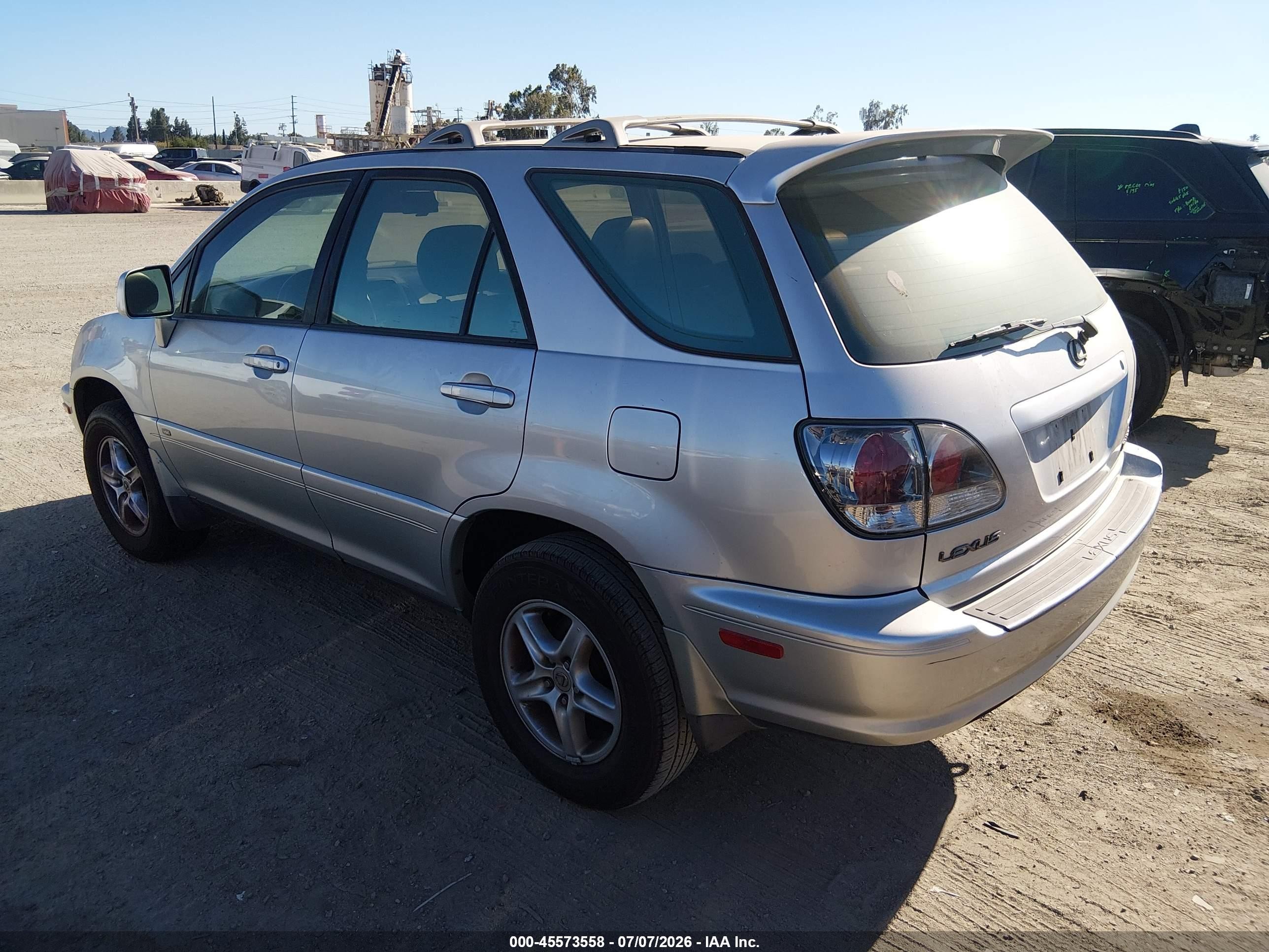 2001 Lexus Rx 300   Silver vin: JTJGF10U210107121