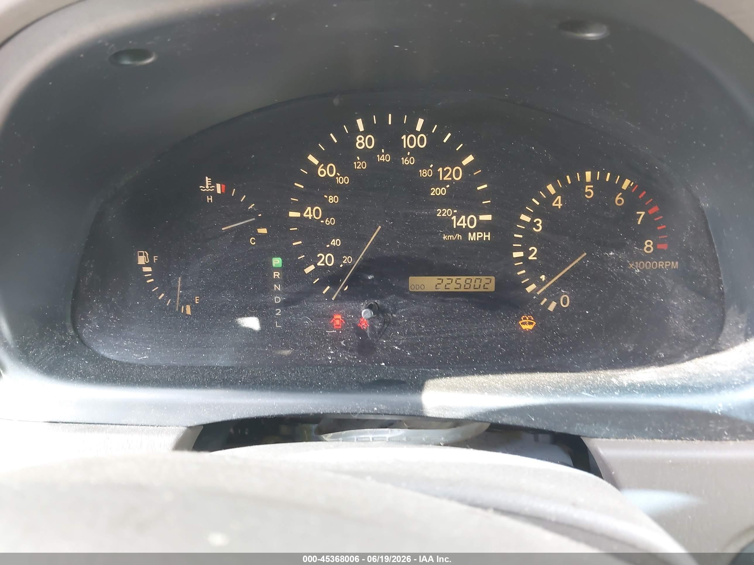 2002 Lexus Rx 300   Золотой vin: JTJGF10U220132697
