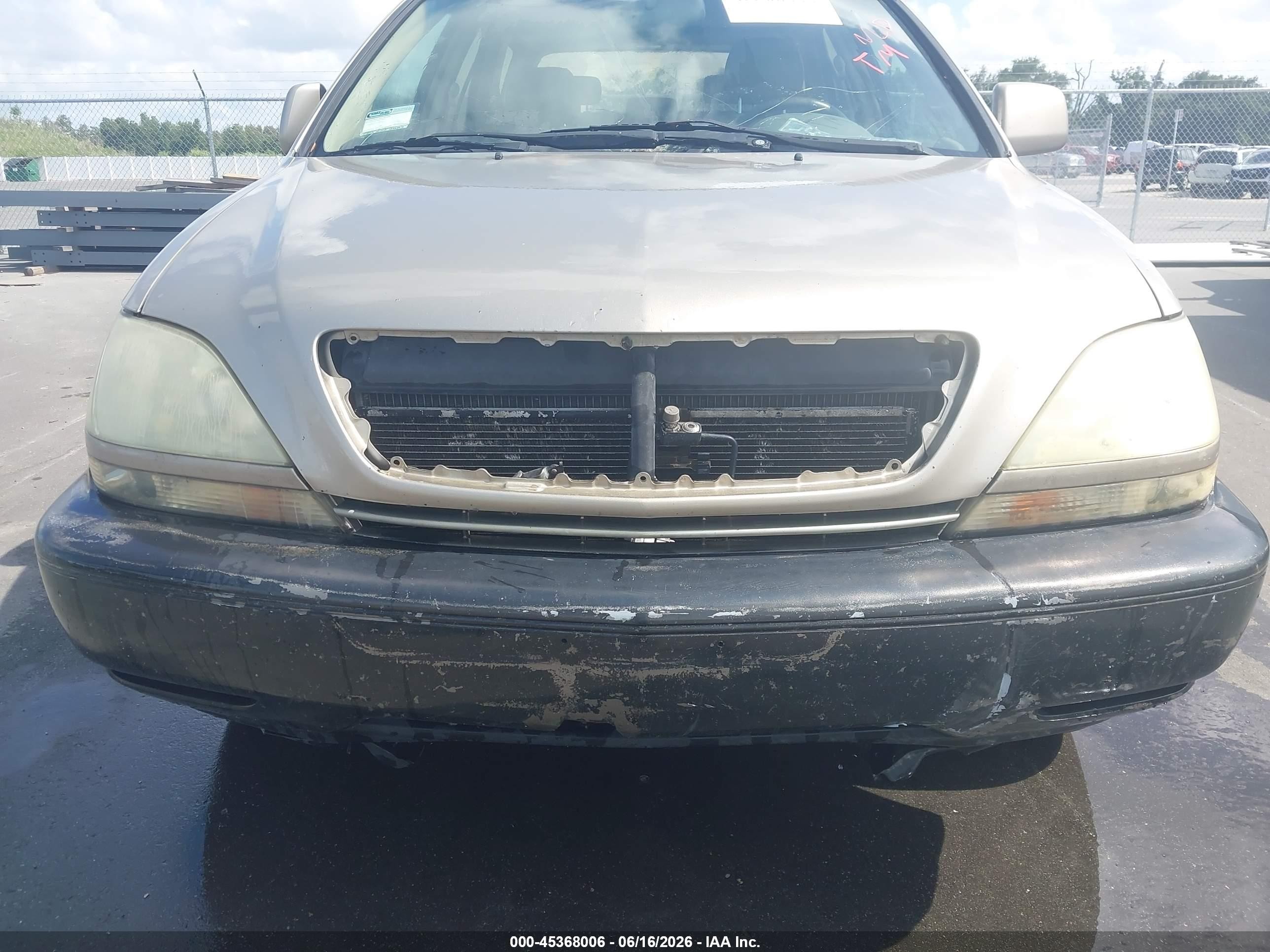 2002 Lexus Rx 300   Золотой vin: JTJGF10U220132697
