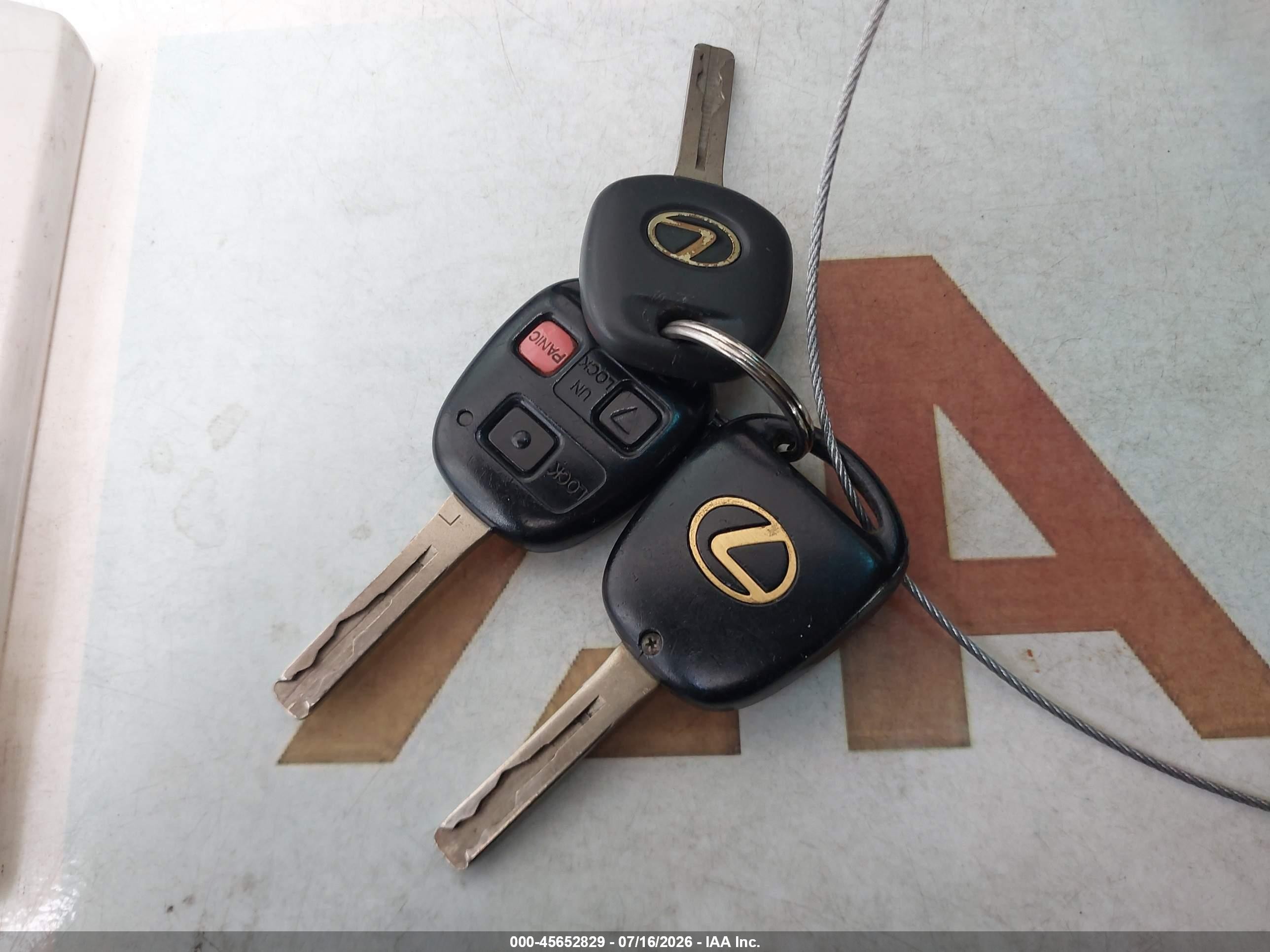 2001 Lexus Rx 300   Gold vin: JTJGF10U310117088