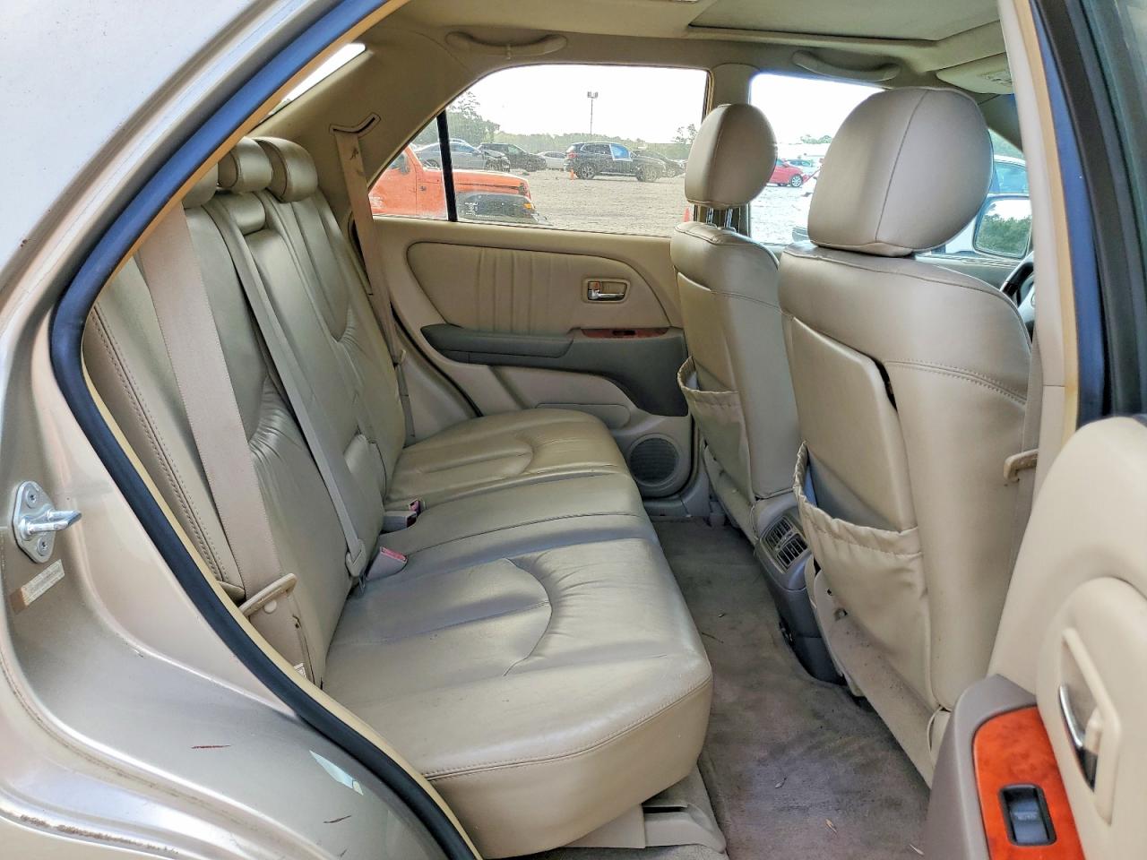 2003 Lexus Rx 300 Beige vin: JTJGF10U330157948