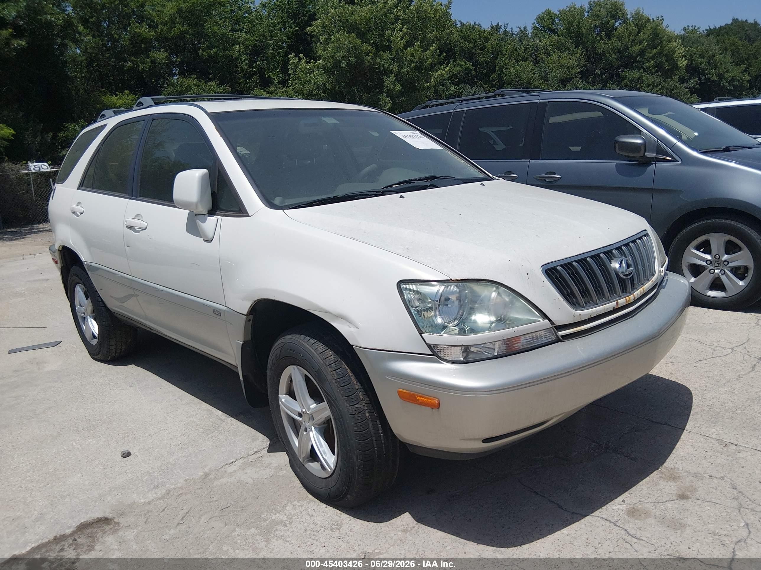 2002 Lexus Rx 300   White vin: JTJGF10U420129994