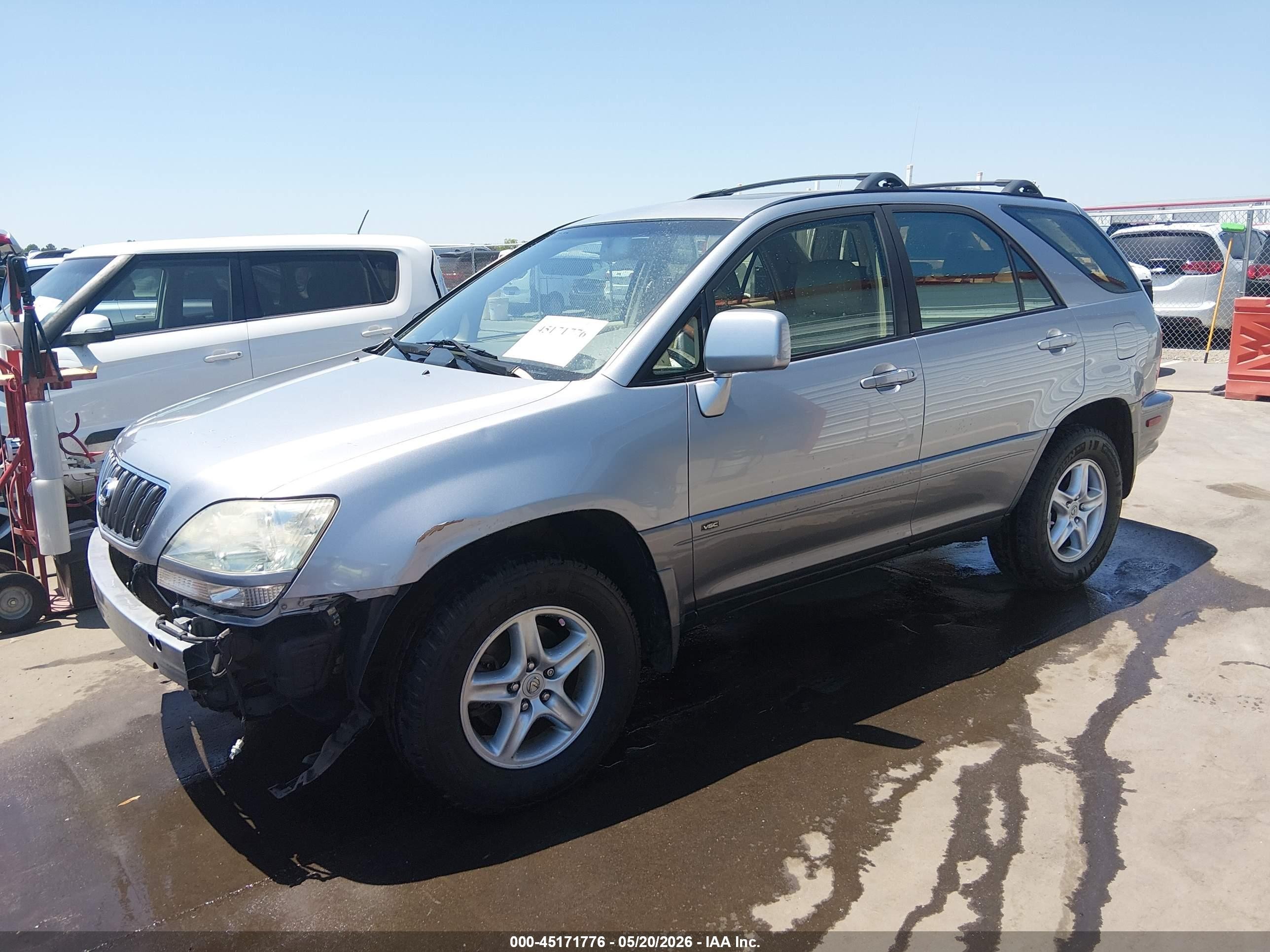 2002 Lexus Rx 300   Silver vin: JTJGF10U420144253