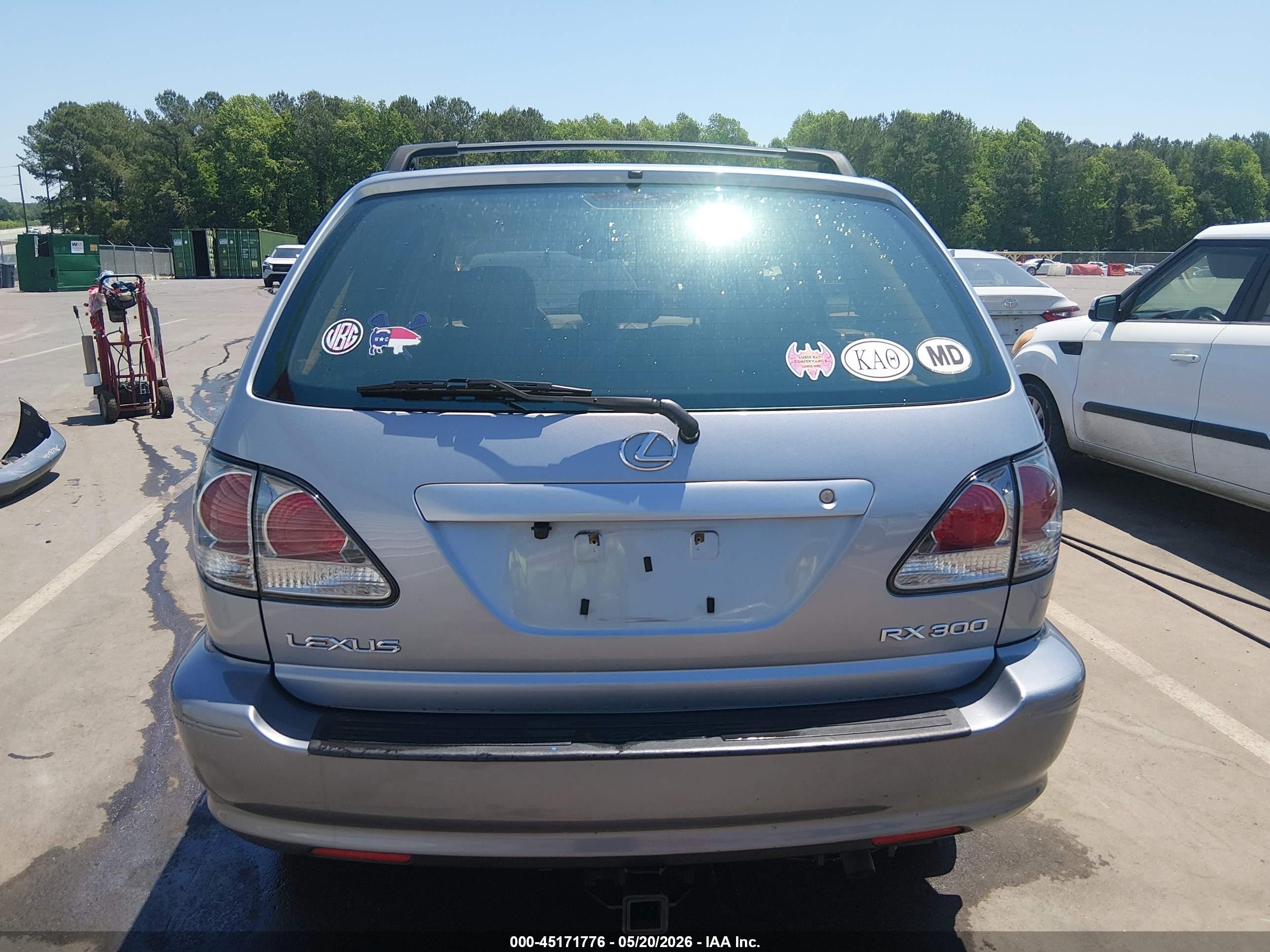 2002 Lexus Rx 300   Silver vin: JTJGF10U420144253