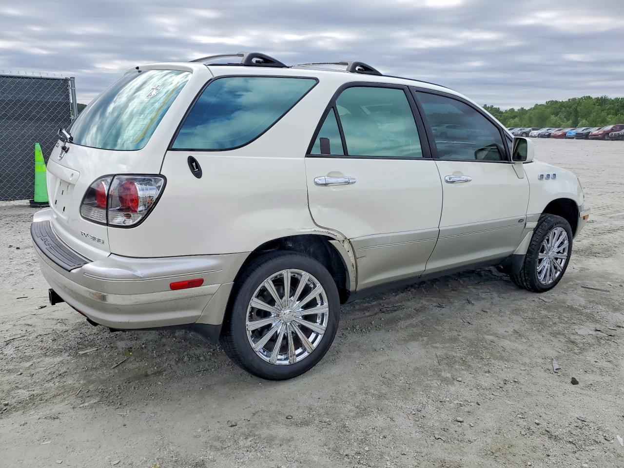 2002 Lexus Rx 300 White vin: JTJGF10U520119880