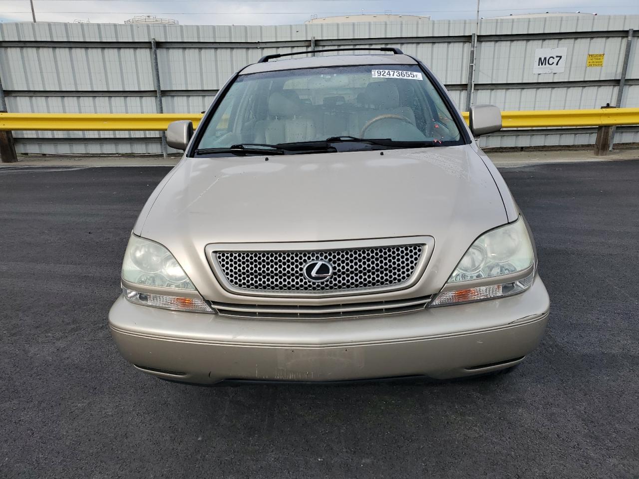 2002 Lexus Rx 300 Gold vin: JTJGF10U520143418