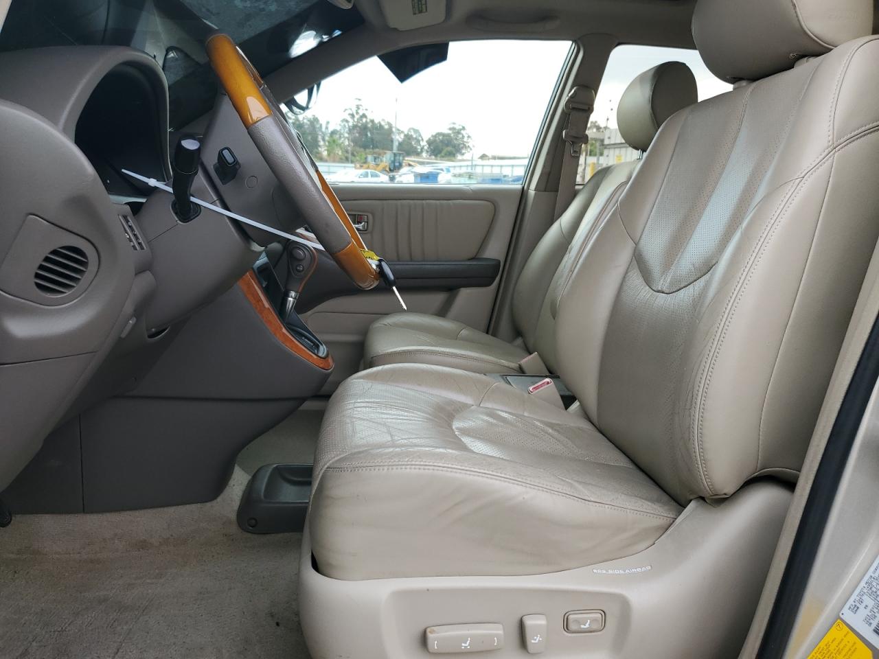 2002 Lexus Rx 300 Gold vin: JTJGF10U520143418