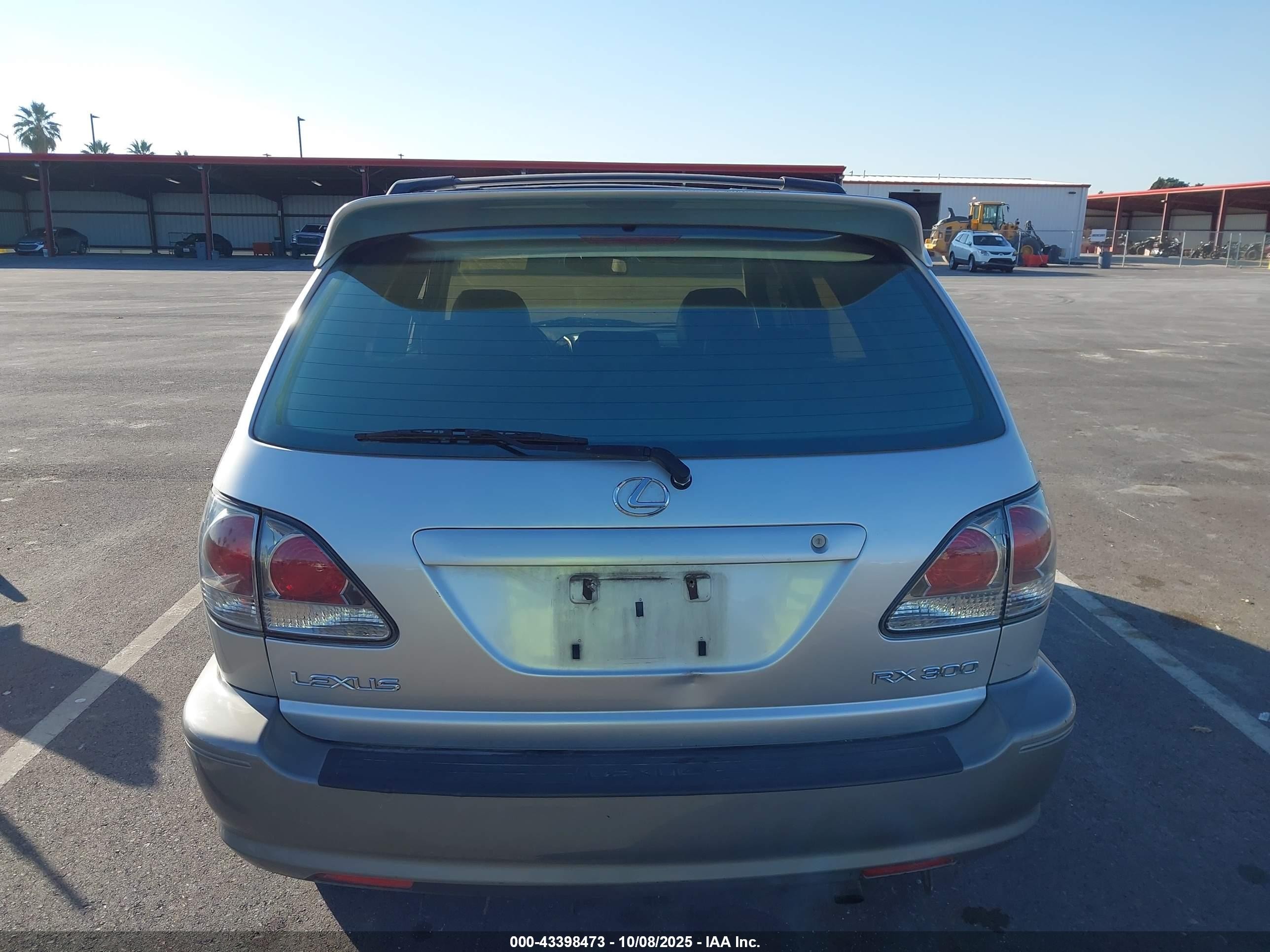 2001 Lexus Rx 300   Серебряный vin: JTJGF10U610117988