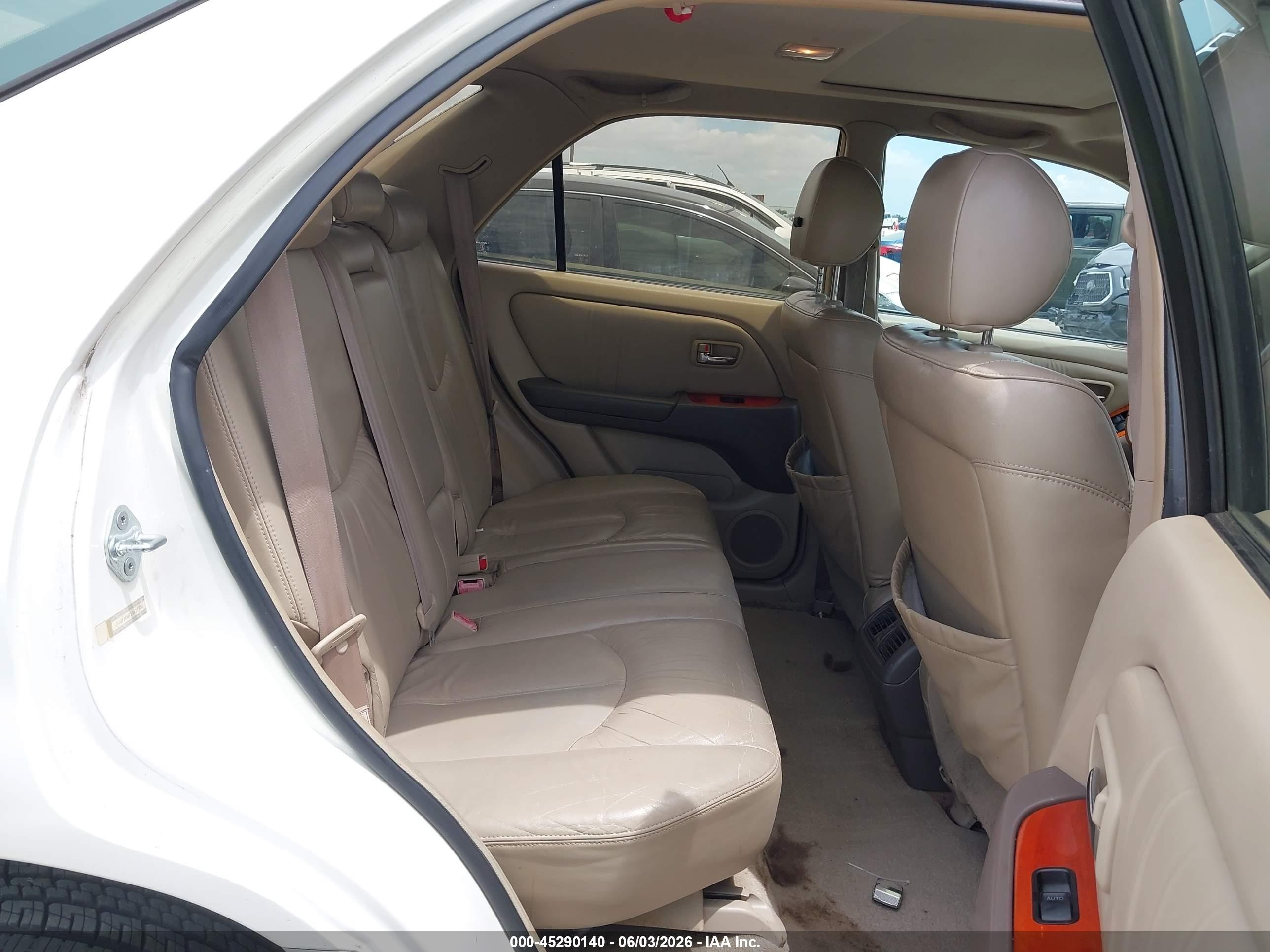 2001 Lexus Rx 300   White vin: JTJGF10U710117336