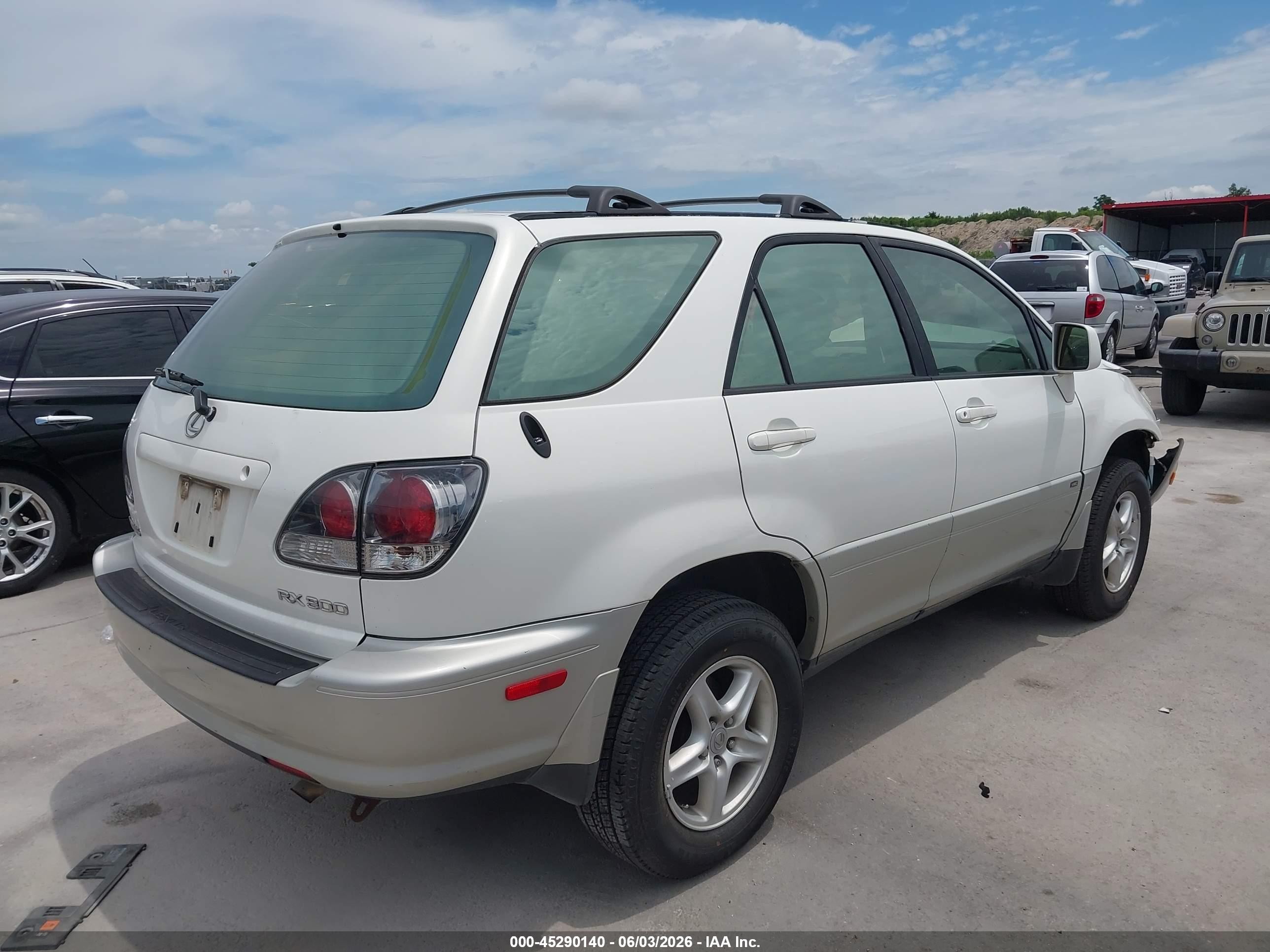 2001 Lexus Rx 300   White vin: JTJGF10U710117336