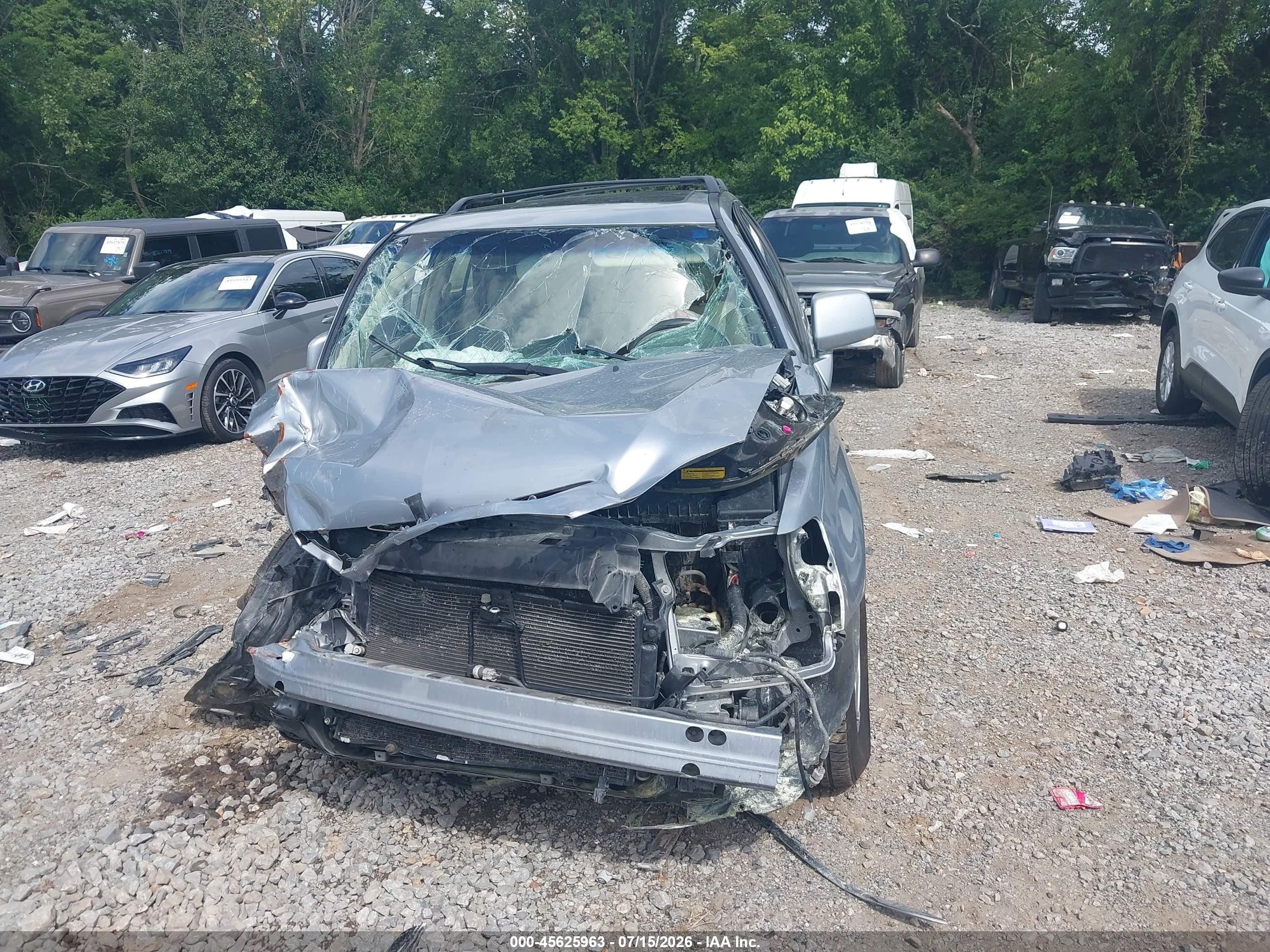 2002 Lexus Rx 300   Silver vin: JTJGF10U720124949