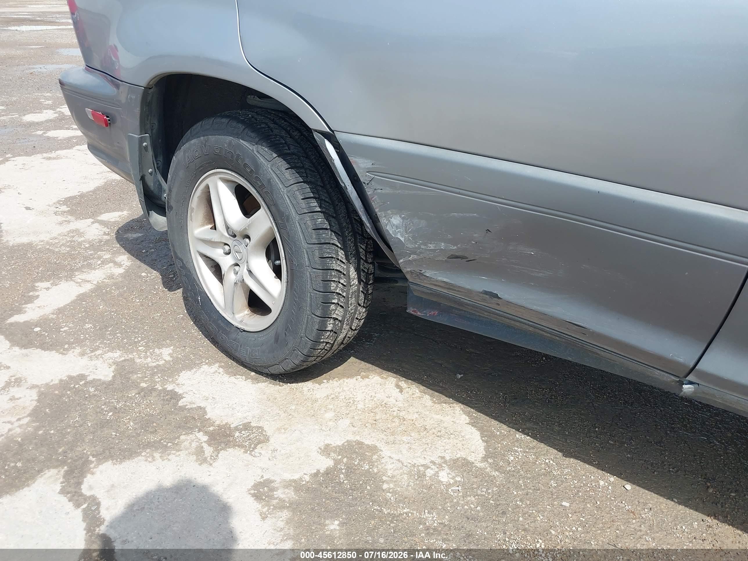 2002 Lexus Rx 300   Бежевый vin: JTJGF10U820131697