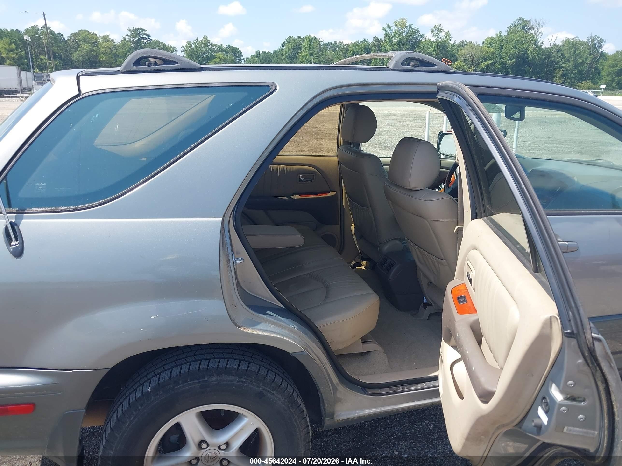 2002 Lexus Rx 300 Silver vin: JTJGF10U820147849