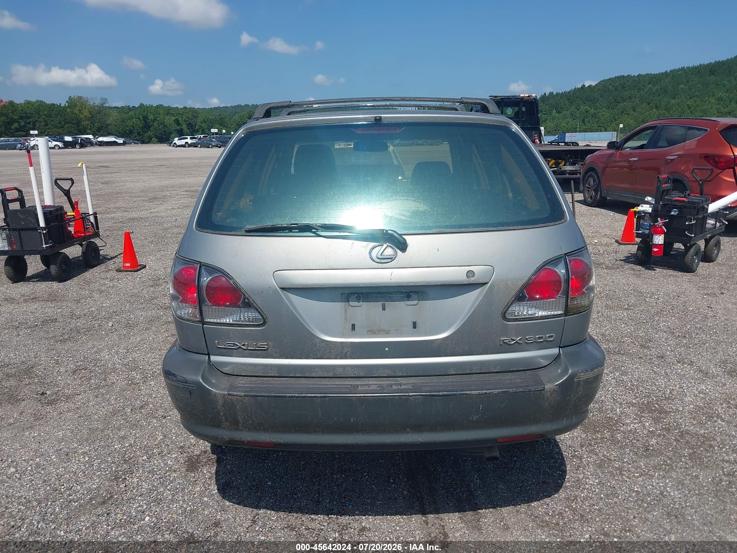 2002 Lexus Rx 300 Silver vin: JTJGF10U820147849