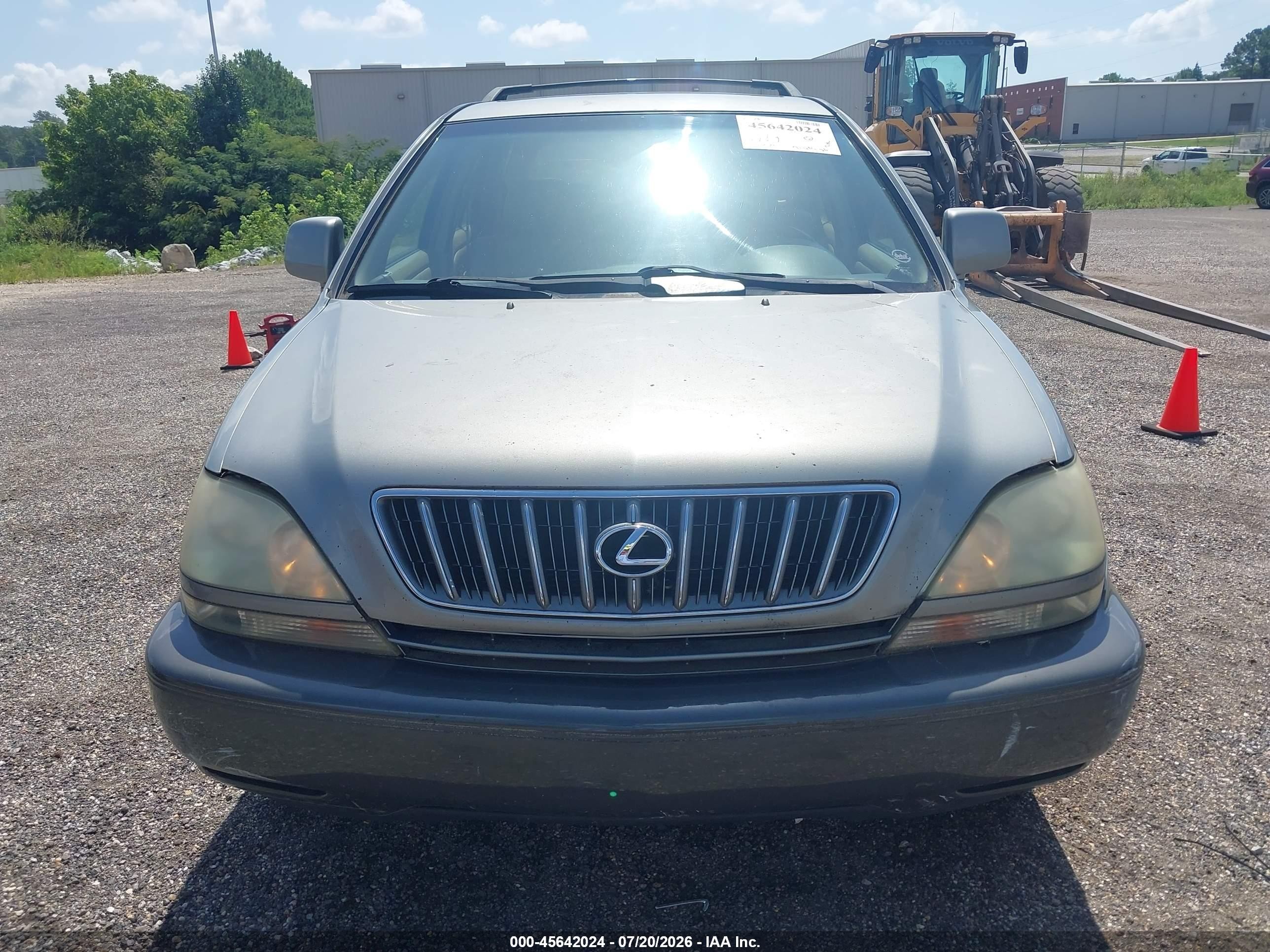 2002 Lexus Rx 300 Silver vin: JTJGF10U820147849