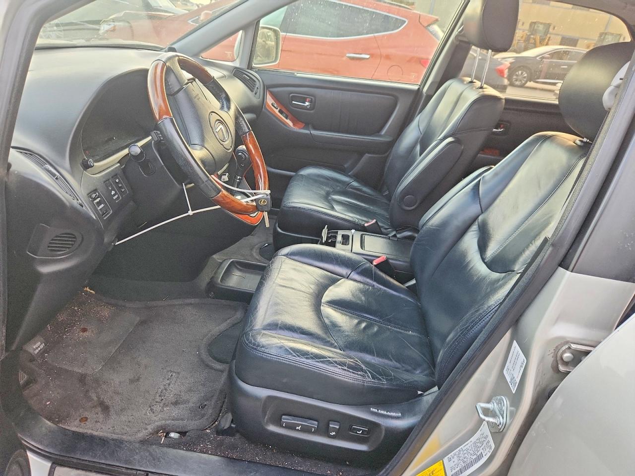 2002 Lexus Rx 300 Серебряный vin: JTJGF10U920125536