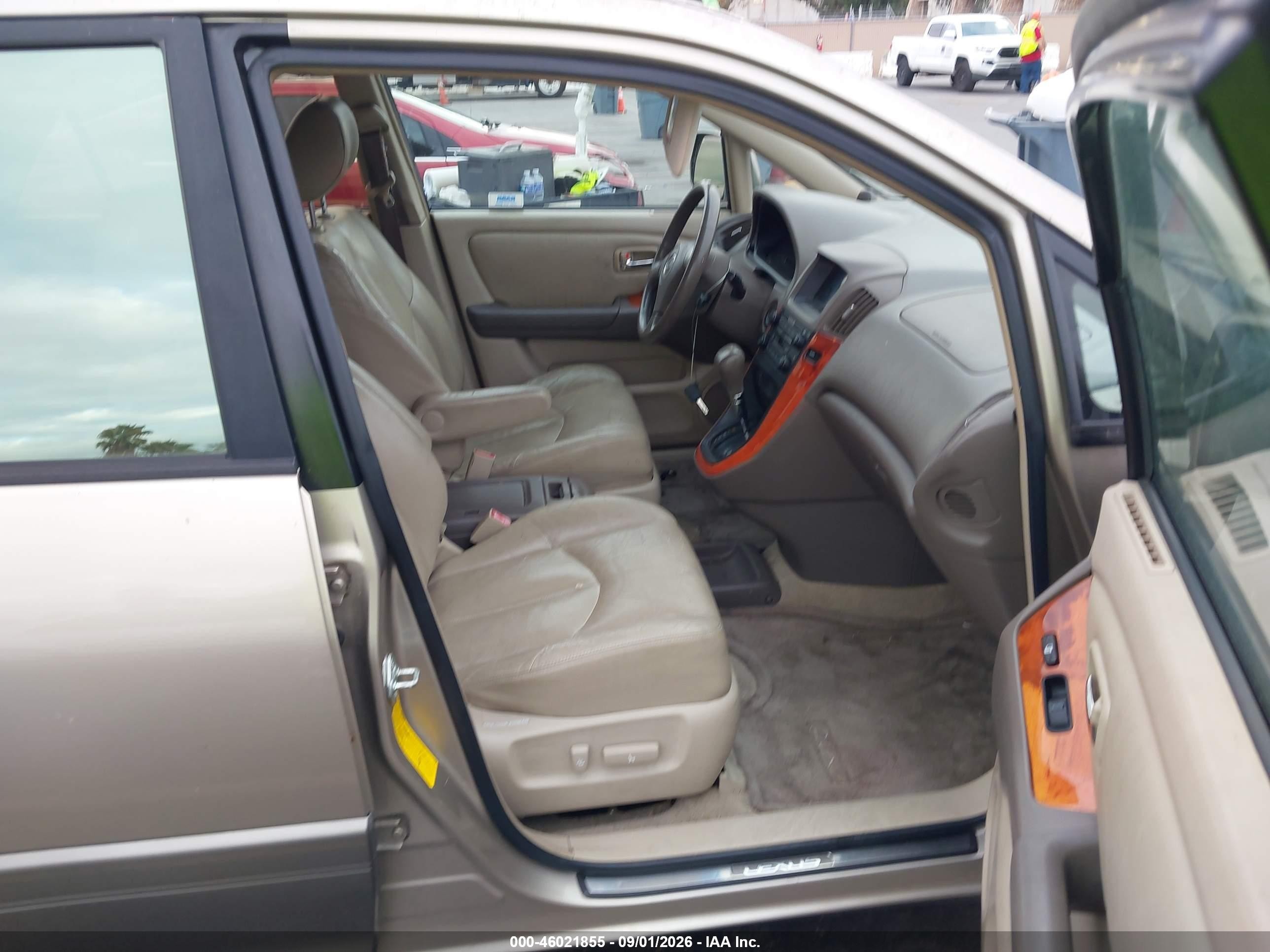 2001 Lexus Rx 300 Beige vin: JTJGF10UX10094179