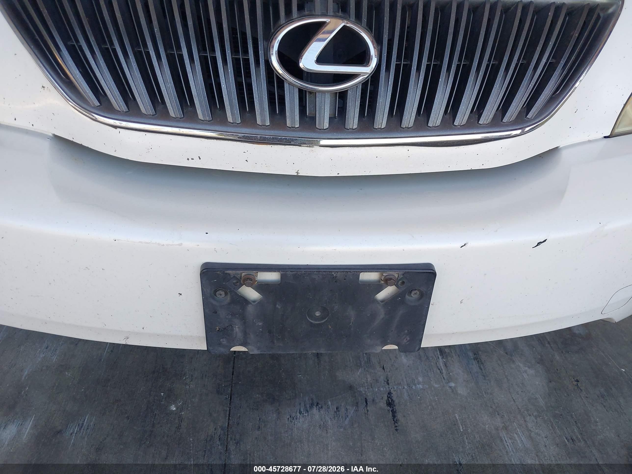 2004 Lexus Rx 330   White vin: JTJHA31U040063007