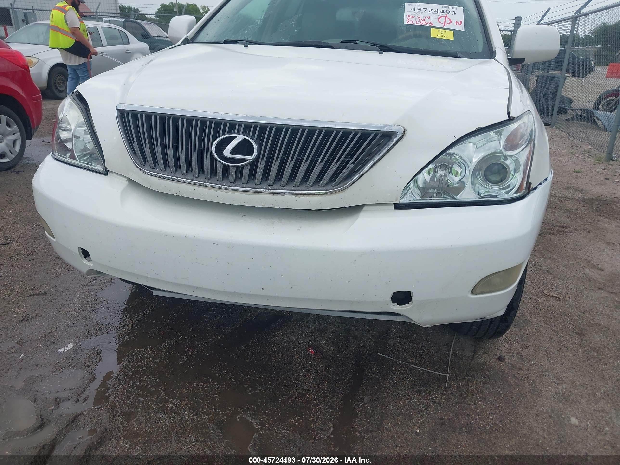 2004 Lexus Rx 330   White vin: JTJHA31U440063477