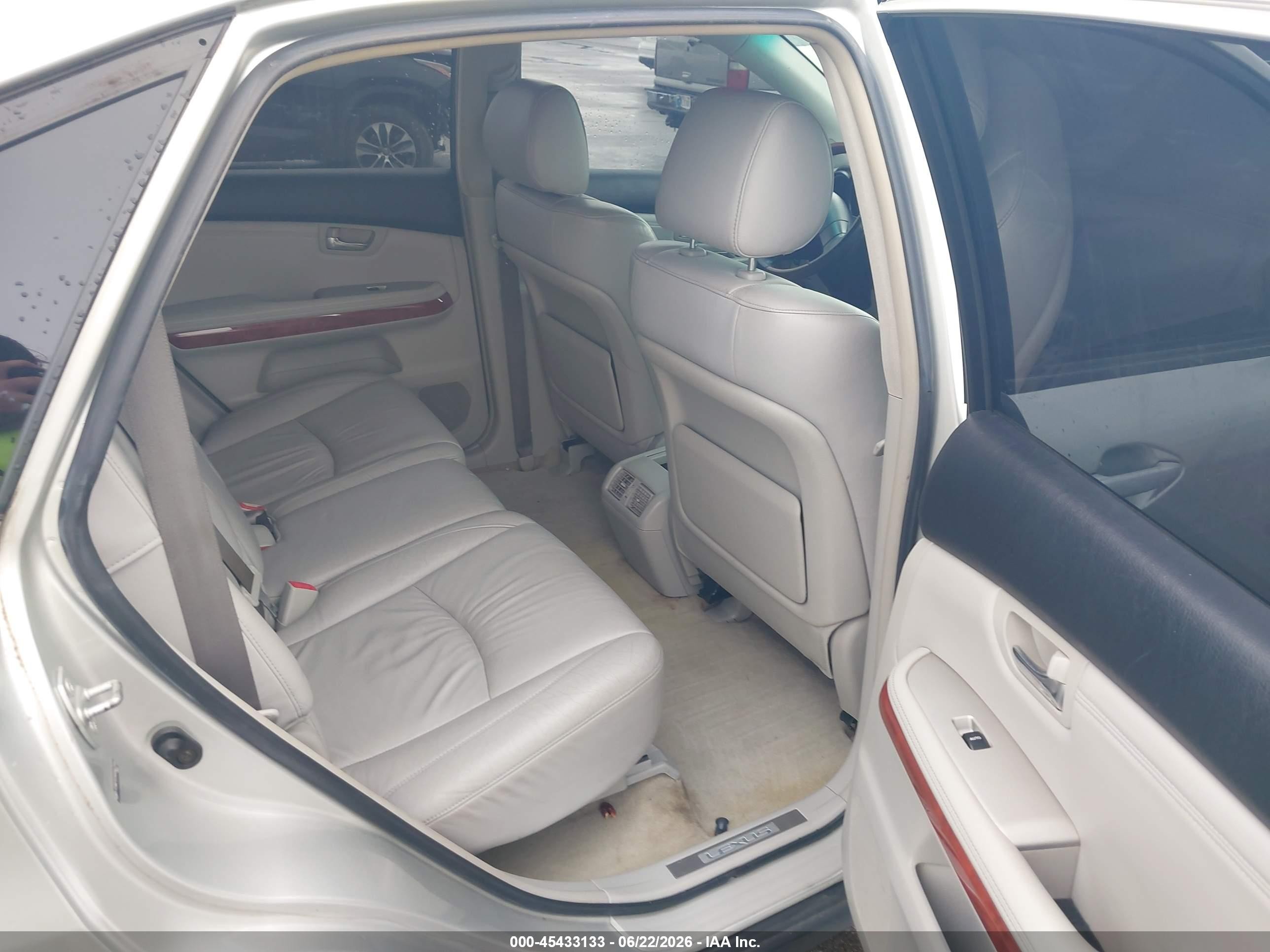 2004 Lexus Rx 330   Silver vin: JTJHA31U940047159