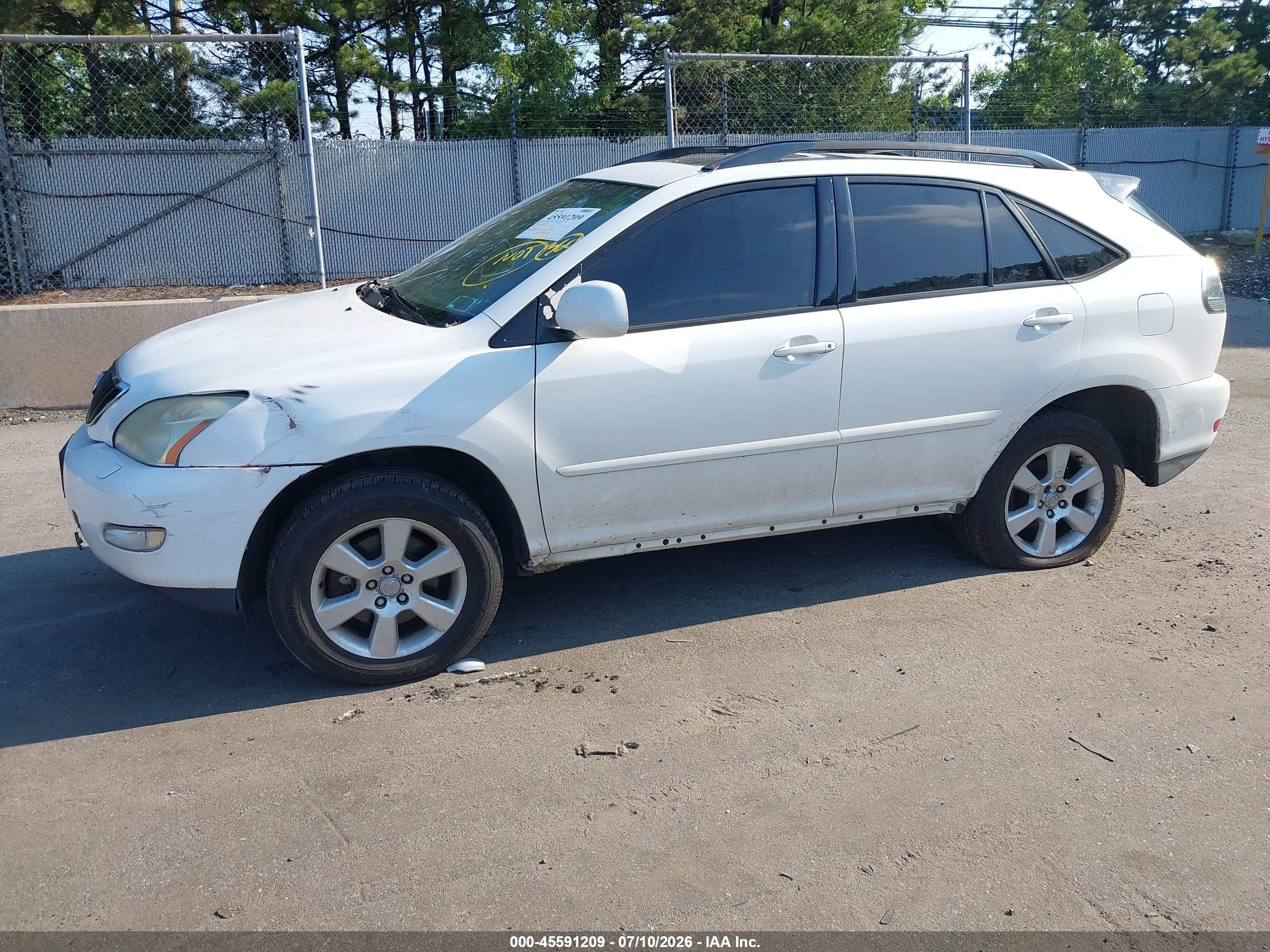 2005 Lexus Rx 330   White vin: JTJHA31U950083984
