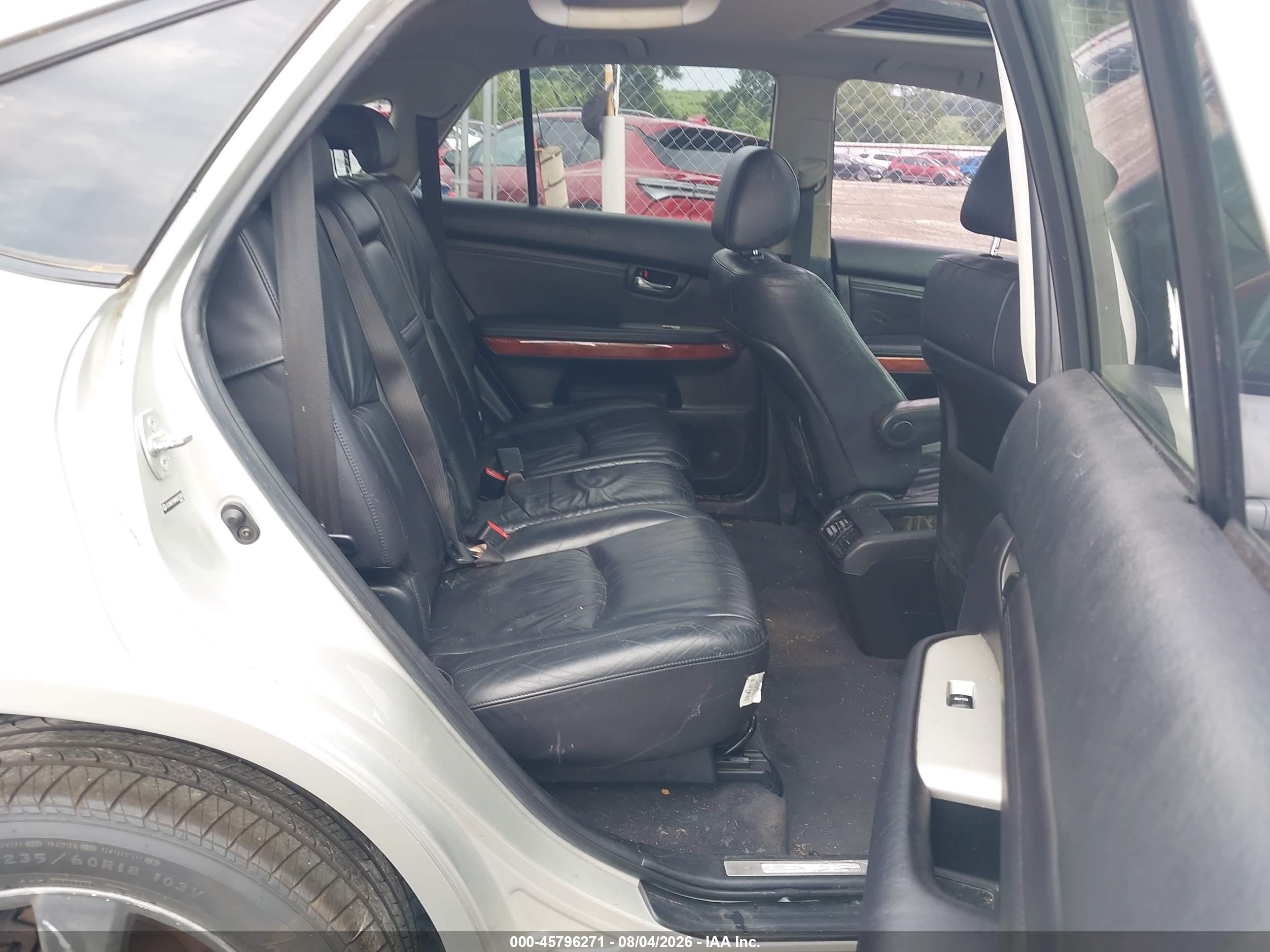 2004 Lexus Rx 330   Silver vin: JTJHA31UX40023985