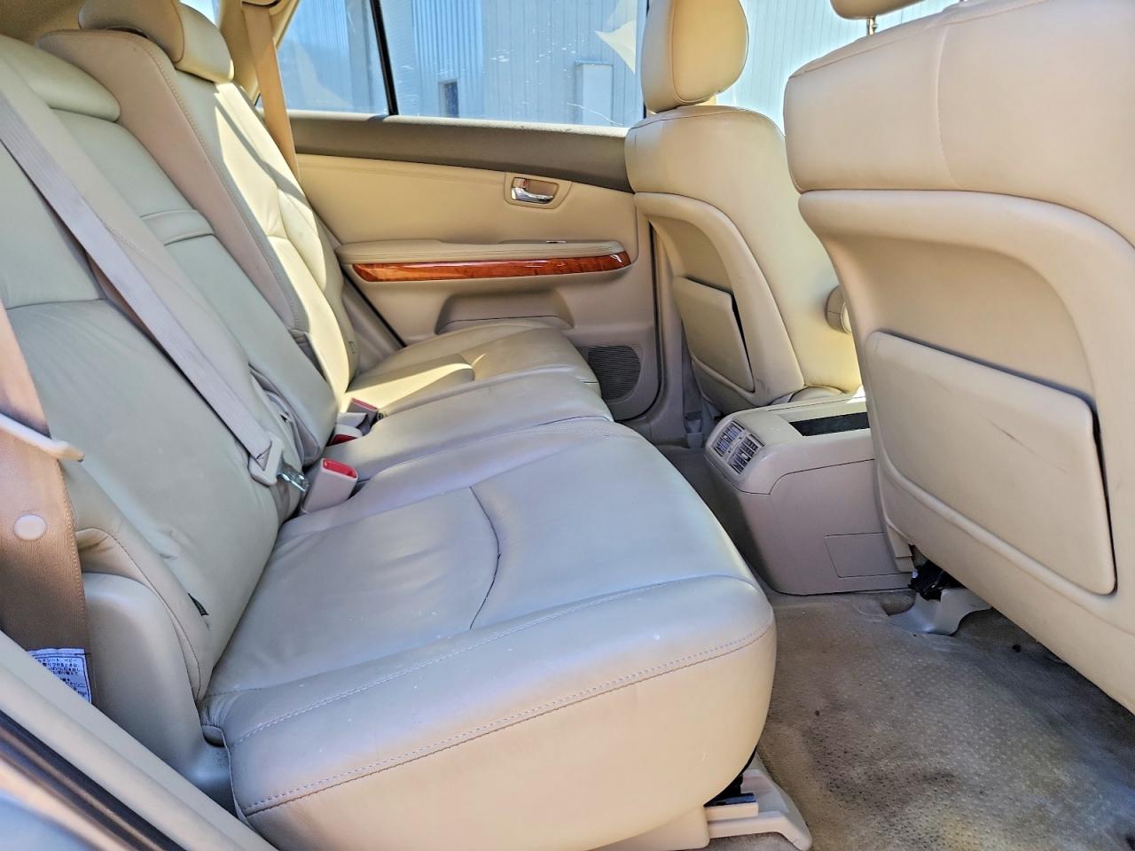 2004 Lexus Rx 330 Tan vin: JTJHA31UX40059854