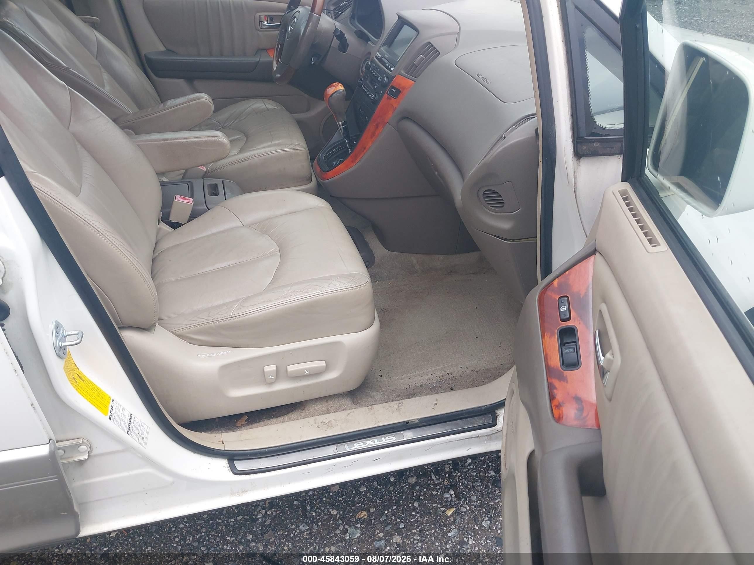 2002 Lexus Rx 300   White vin: JTJHF10U020282098