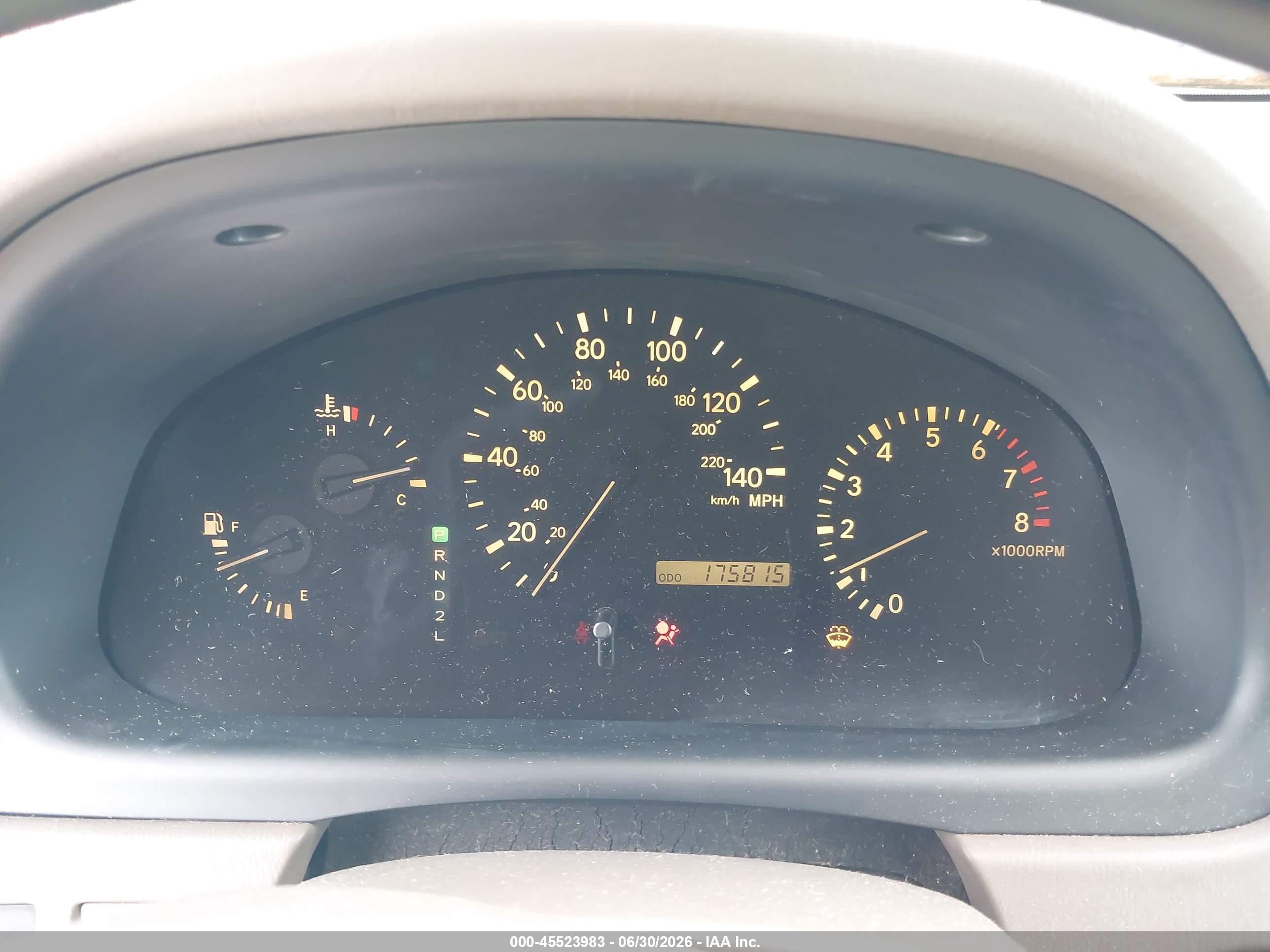2001 Lexus Rx 300   Gold vin: JTJHF10U110176872